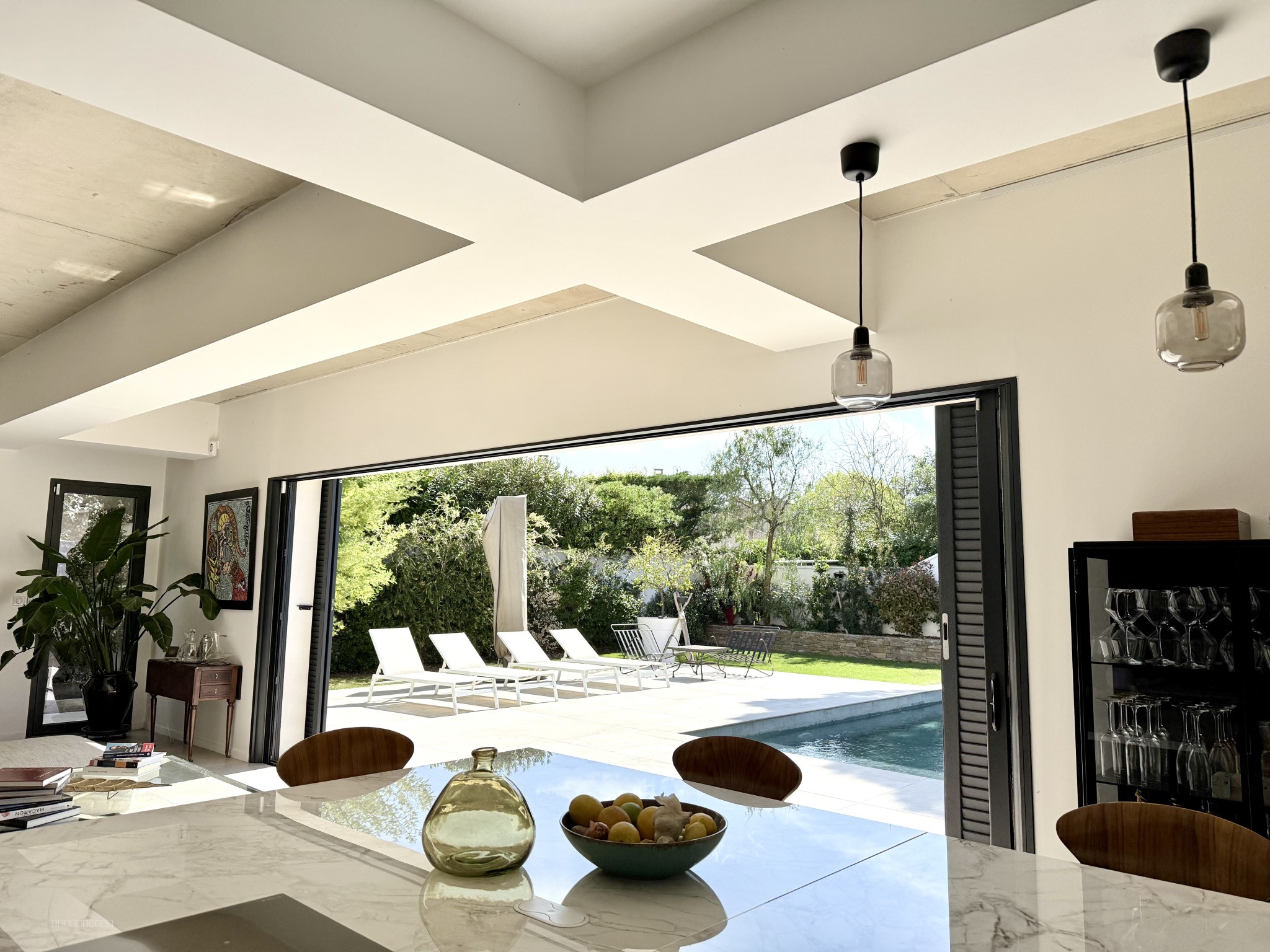 PEROLS maison contemporaine avec piscine — photo 2