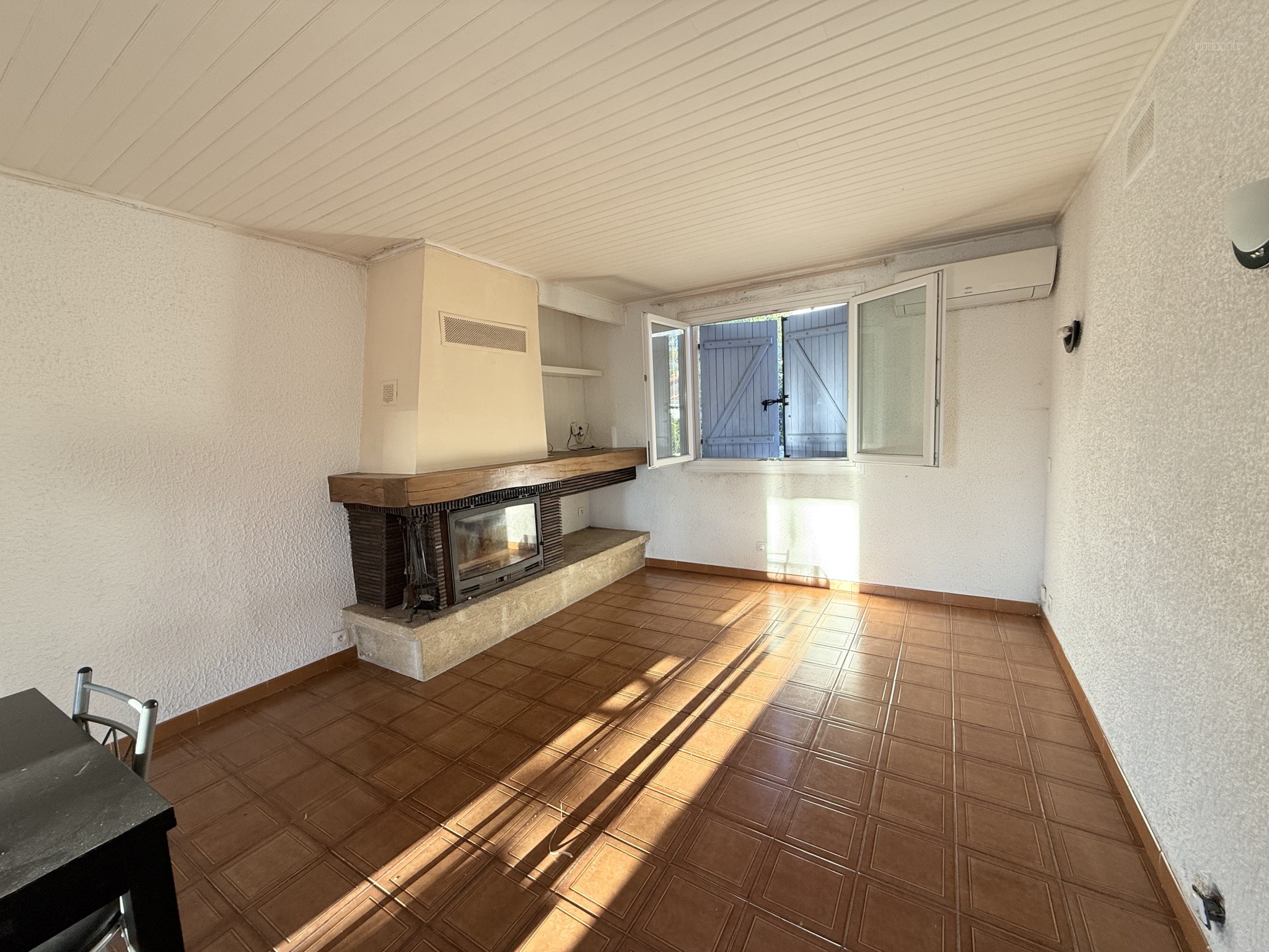 MONTPELLIER LES AUBES maison avec piscine et garage — photo 3