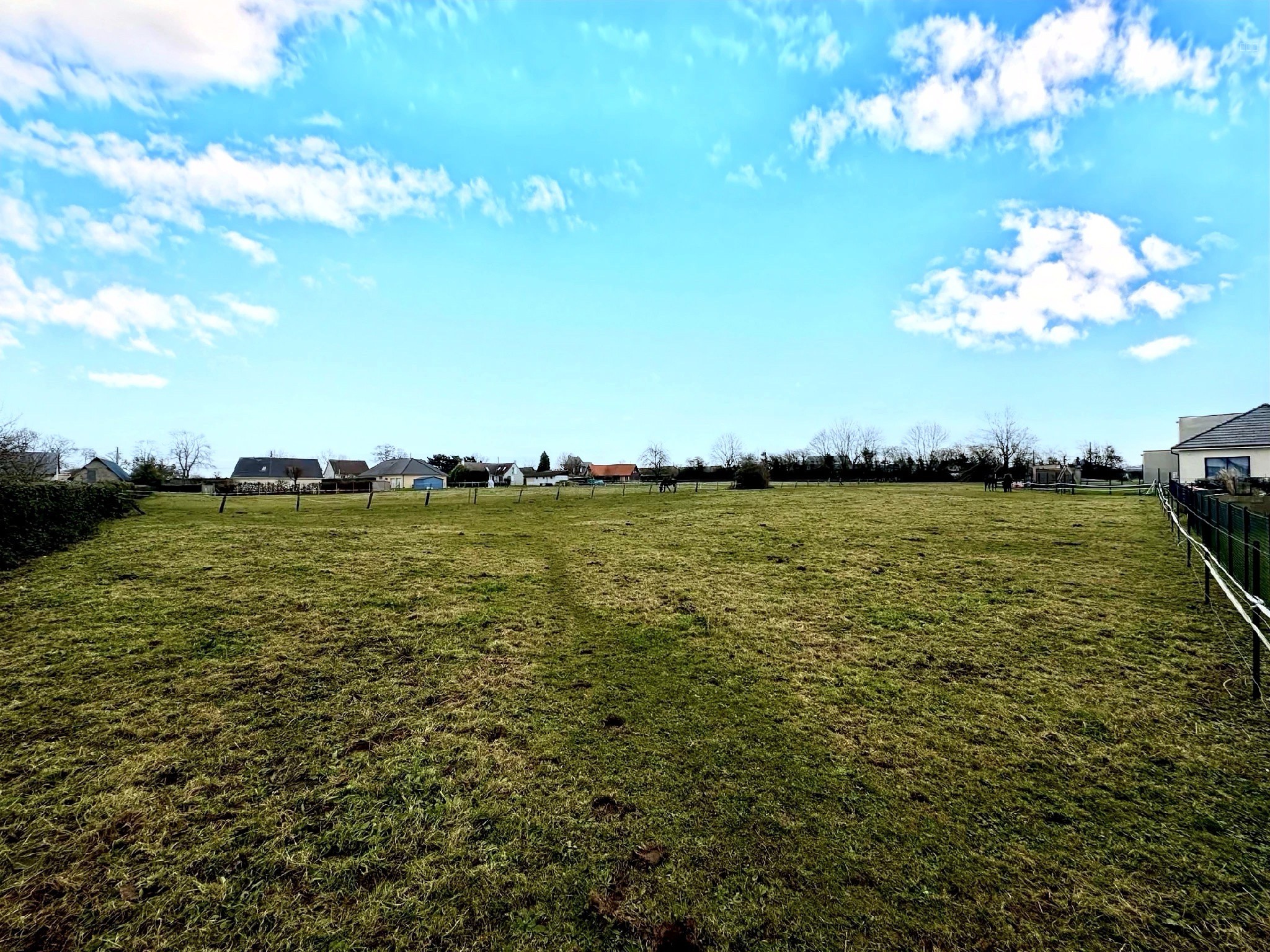 Terrain en vente à Saint Nicolas d'Aliermont 3300m2 — photo 1