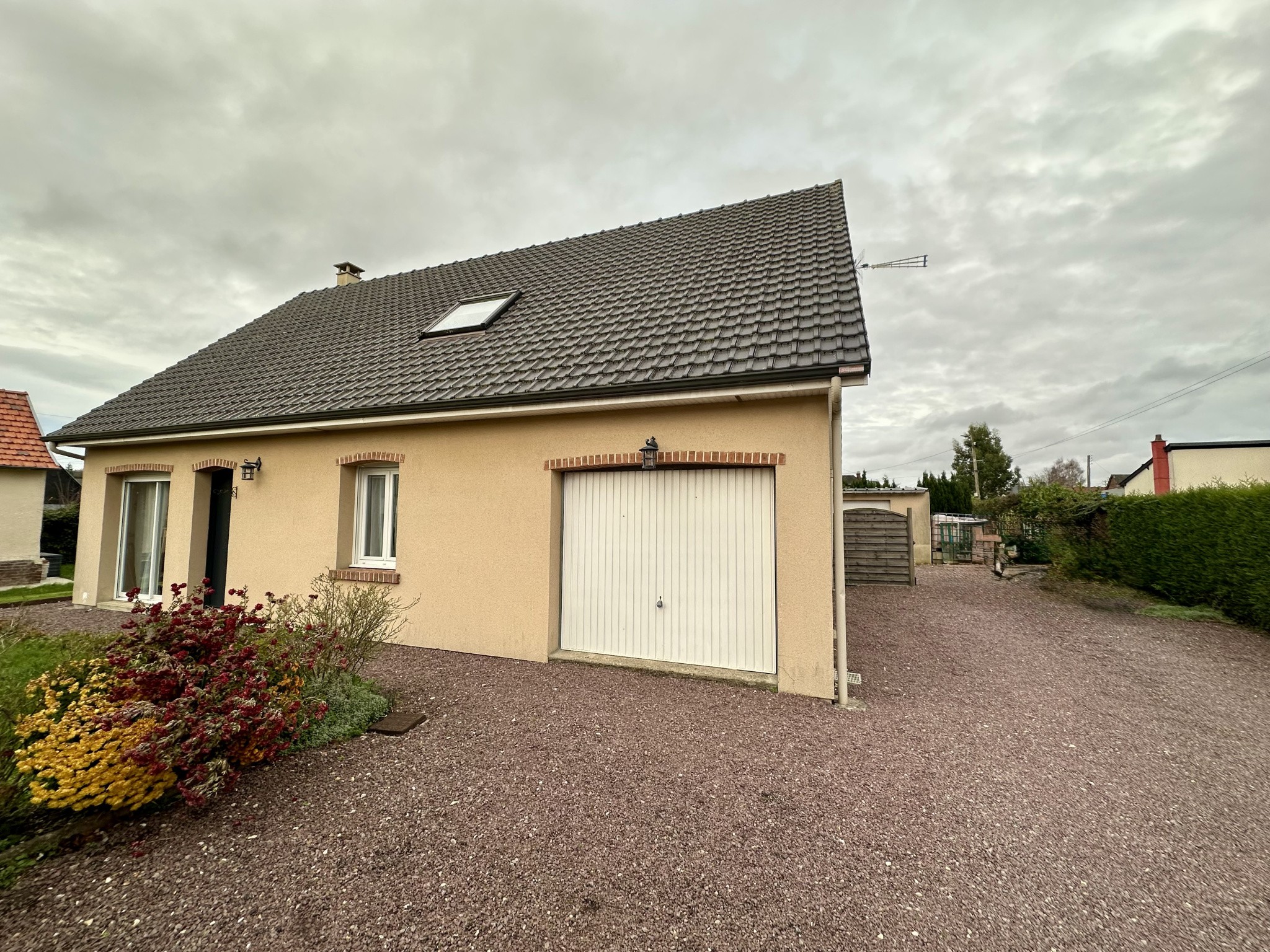 pavillon 3 chambres habitable de plain pied - SAINT NICOLAS D'ALIERMONT — photo 2