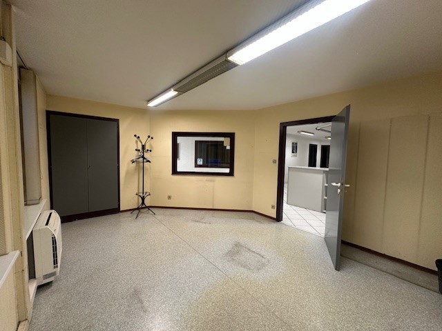 WOLFISHEIM, VENTE DE LOCAUX D'ACTIVITE AVEC BUREAUX — photo 10
