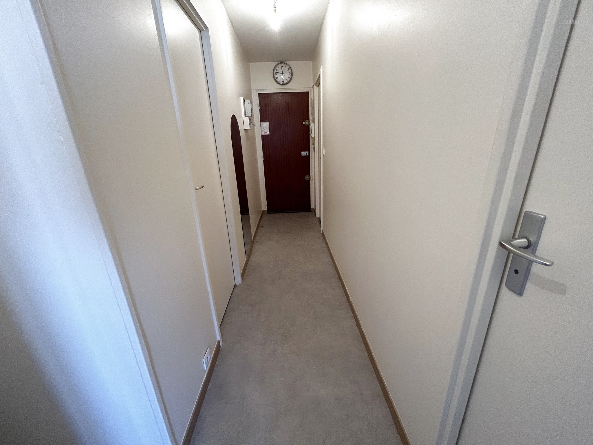 À Saint-Ouen-L'Aumône : Appartement F2 de 42,76 m2 — photo 9