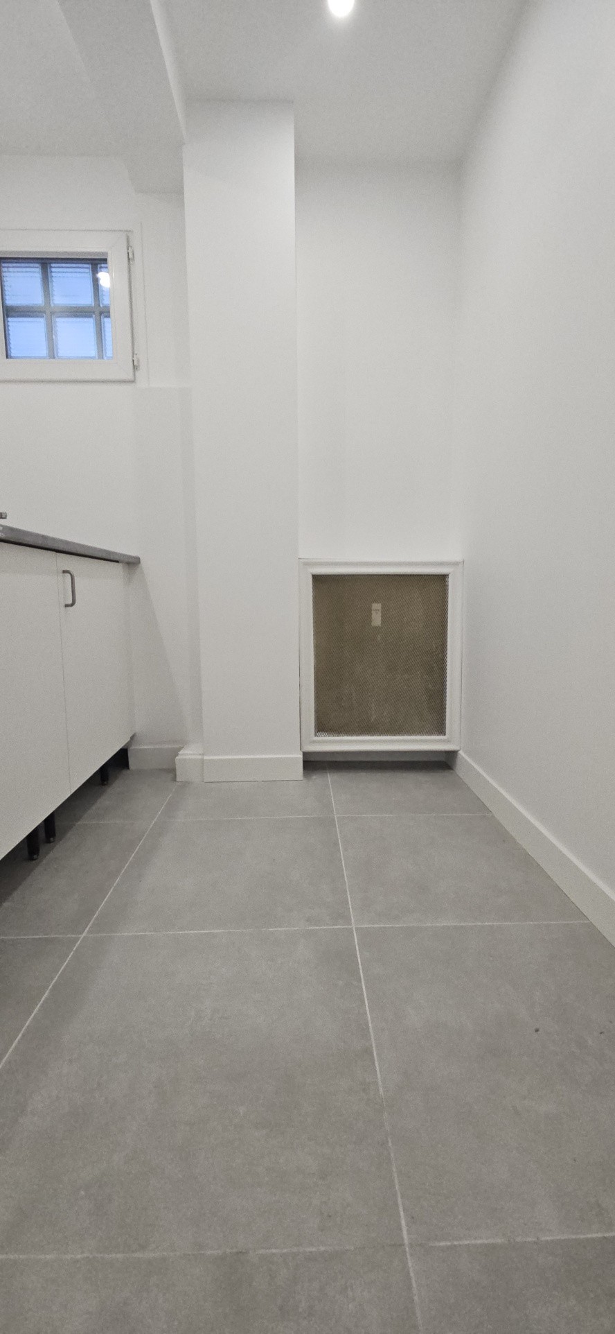 À vendre   superbe  F3 avec balcon et cave en plein centre ville. — photo 6