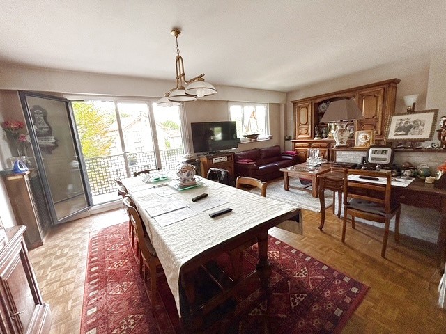 À vendre   Spacieux F4 avec balcon, cave et garage   Montmorency (Avenue de la Division Leclerc) — photo 9