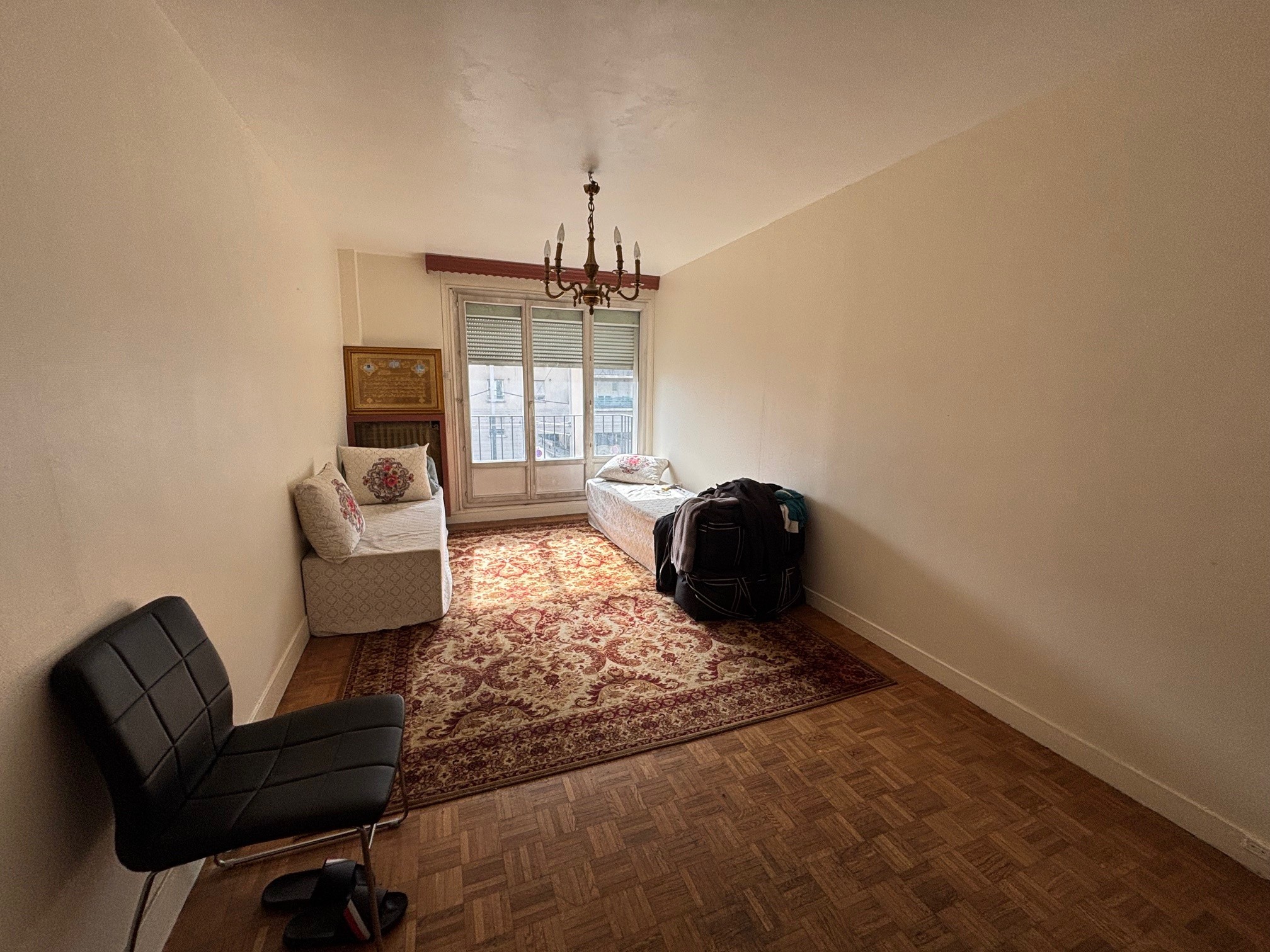 À vendre   Appartement 4 pièces   75 m2 avec balcon, cave et parking — photo 2