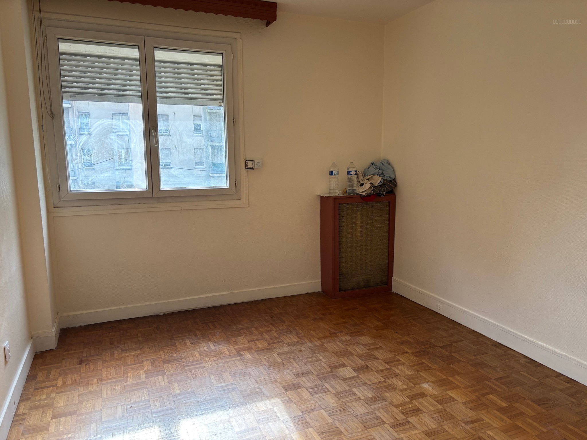 À vendre   Appartement 4 pièces   75 m2 avec balcon, cave et parking — photo 3