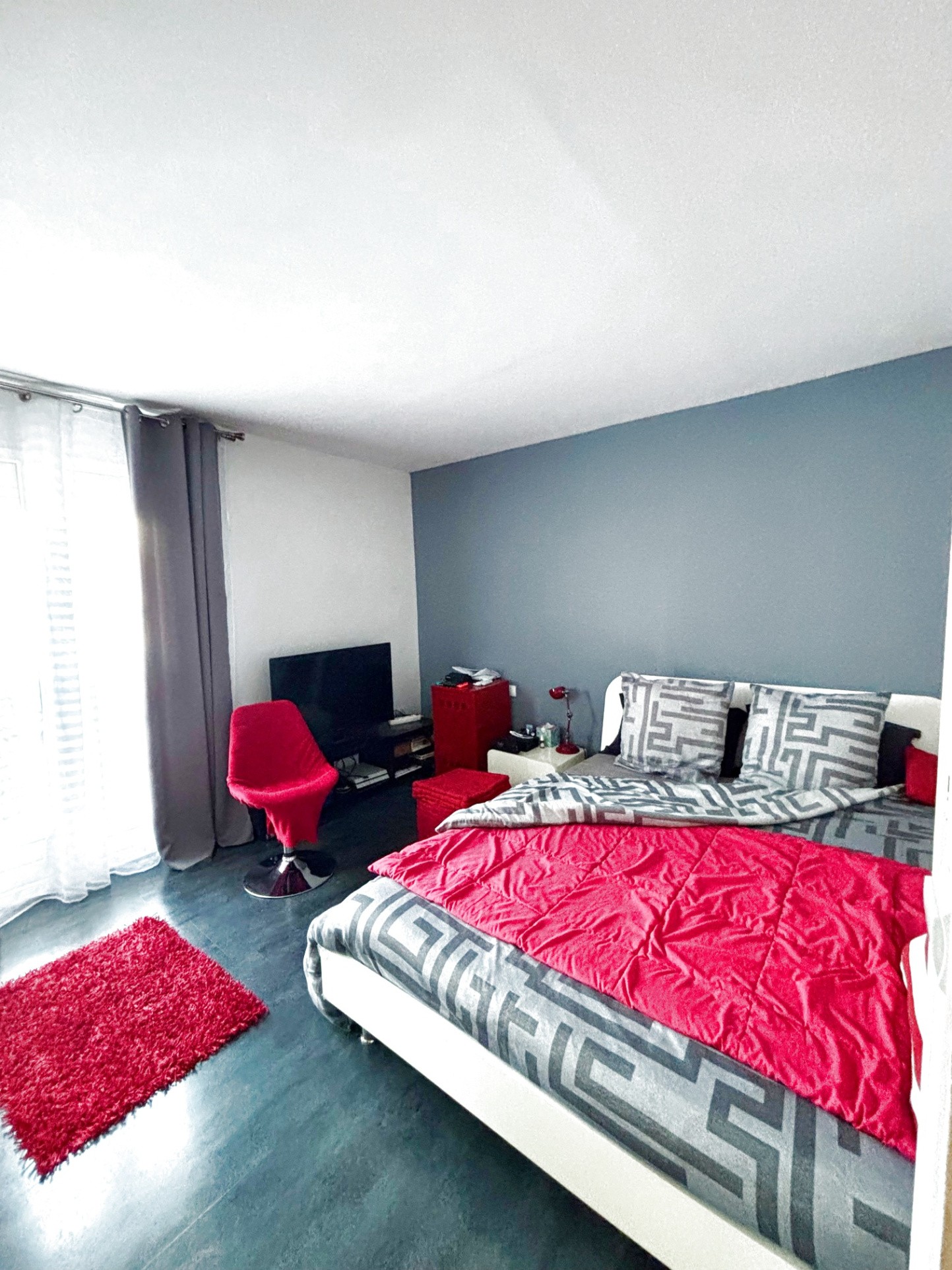 PROPRIETE FAMILIALE DE PLAIN PIED AVEC PISCINE EDIFIE SUR 3000M2 — photo 9