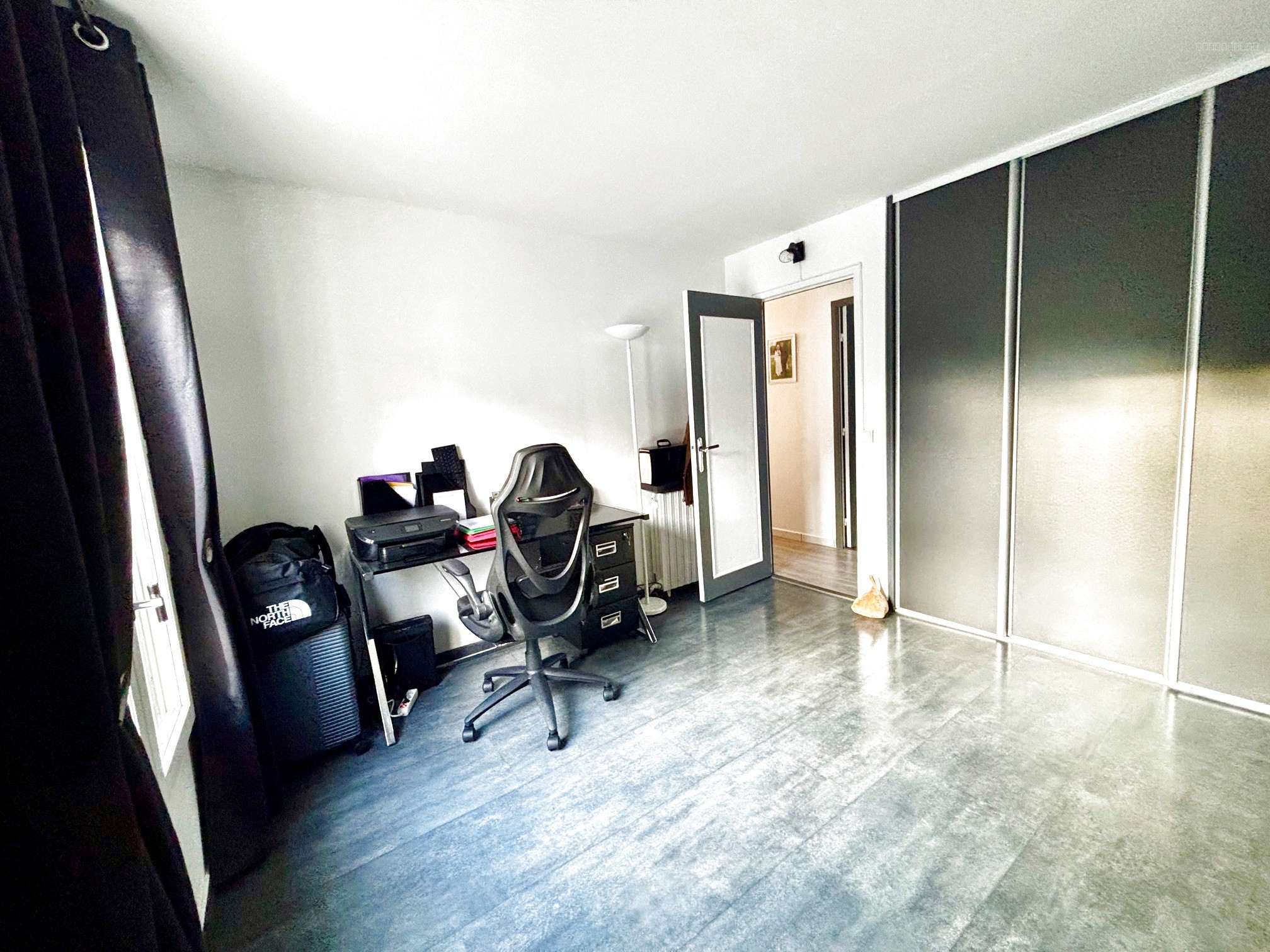 PROPRIETE FAMILIALE DE PLAIN PIED AVEC PISCINE EDIFIE SUR 3000M2 — photo 11