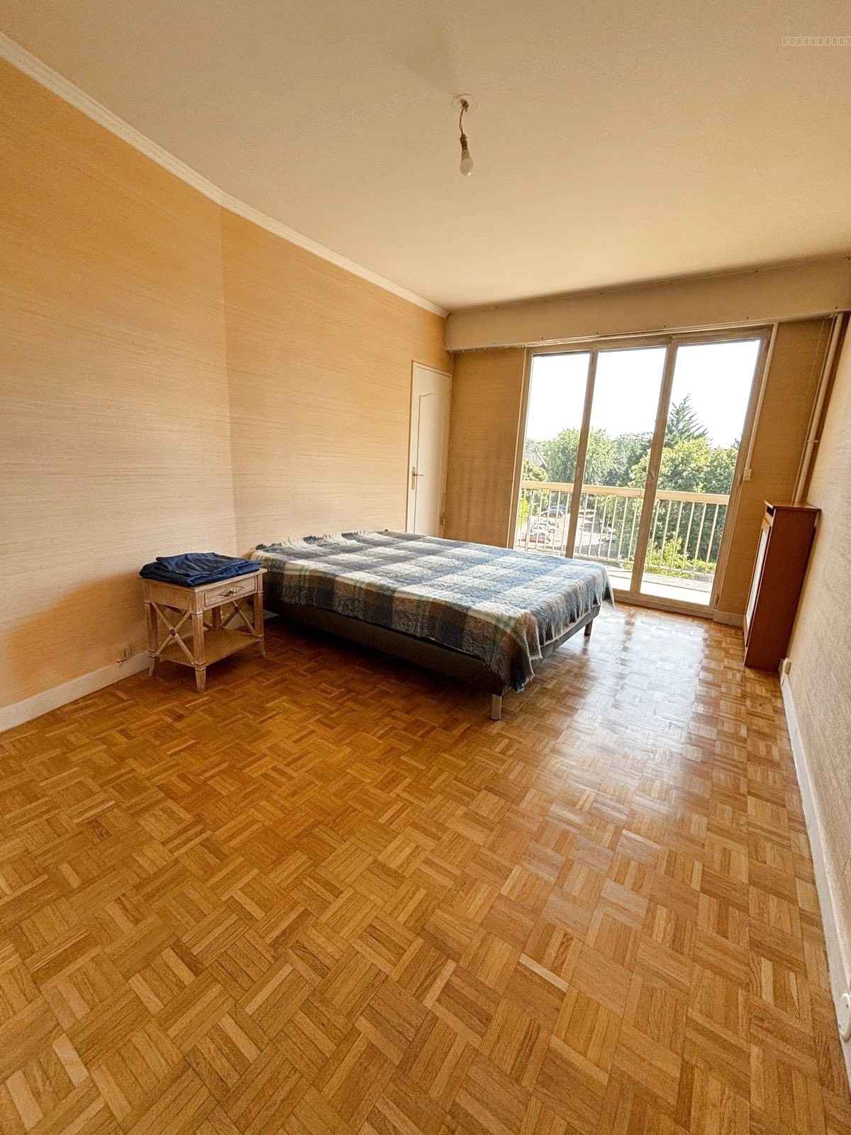 À vendre   Spacieux F4 avec balcons cave et box en sous sol    BAS Montmorency (Avenue de la Division Leclerc) — photo 9
