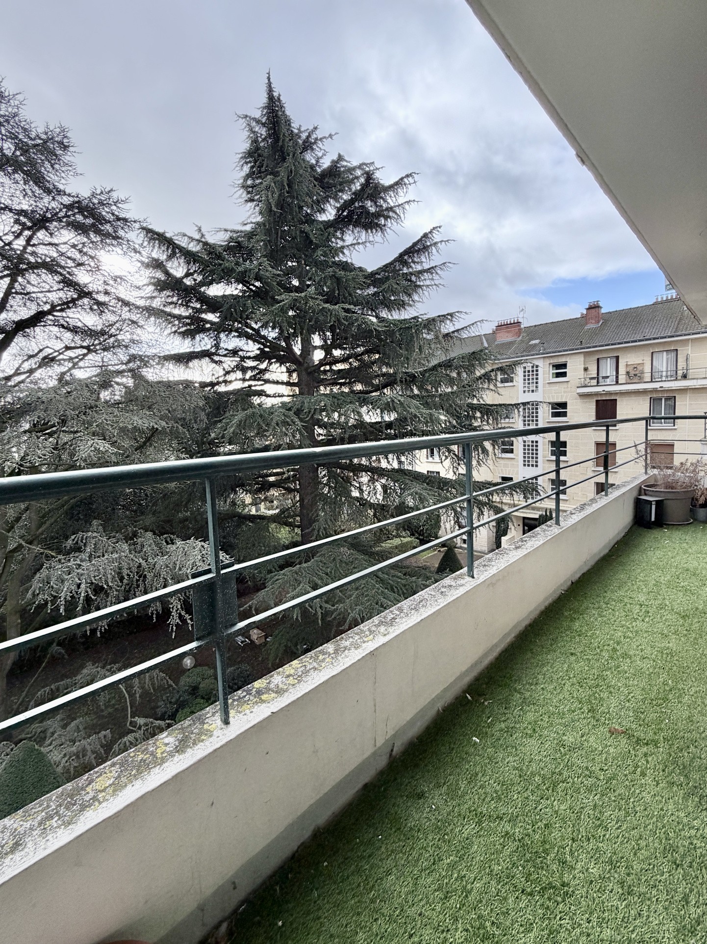 Appartement de 90m2 avec place de parking et cave — photo 12