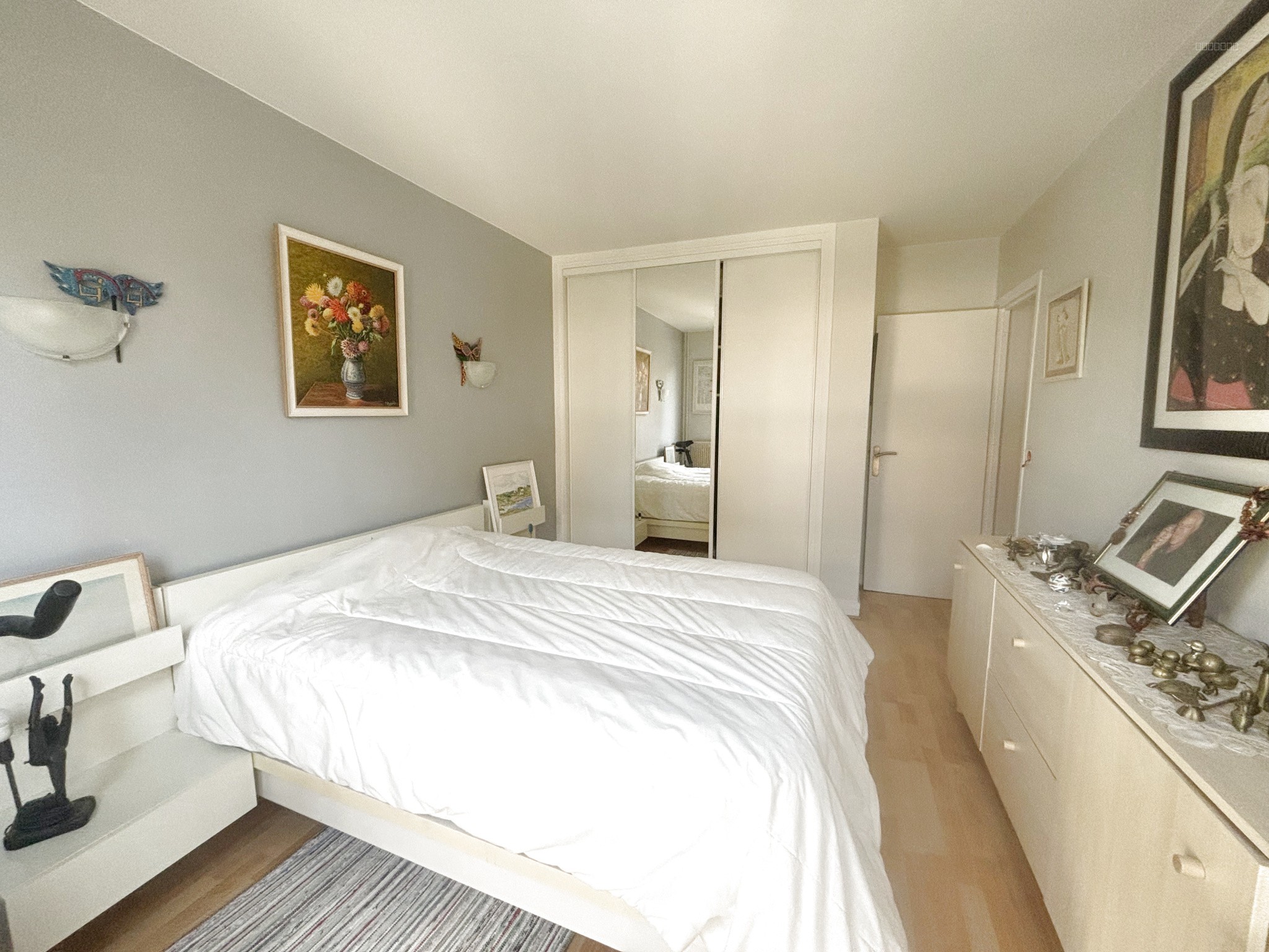 ENGHIEN LES BAINS PROCHE LAC F2 AVEC BOX ET DEUX CAVES — photo 3