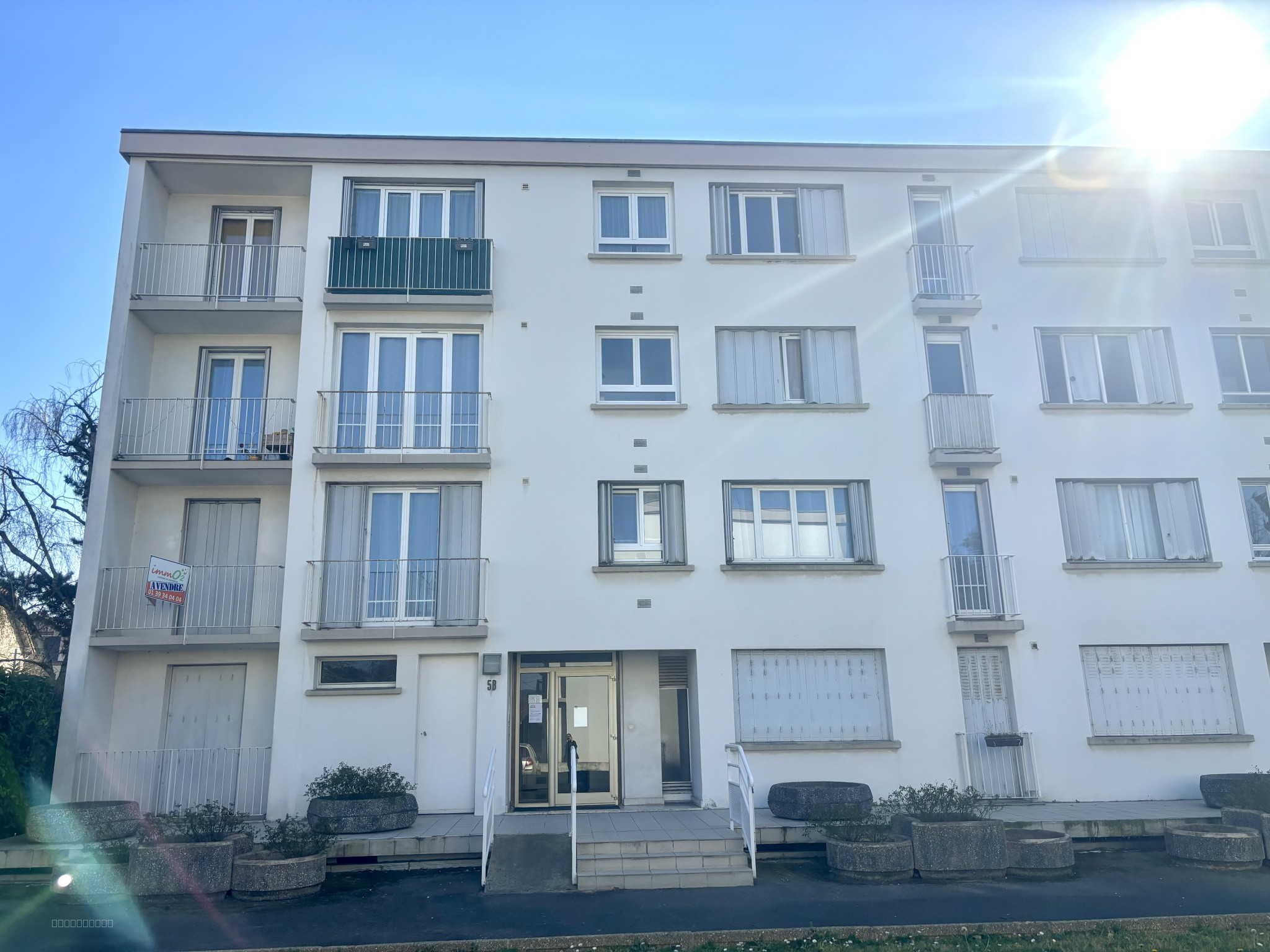 GARE ENGHIEN CHAMPS DE COURSES / F3 — photo 2