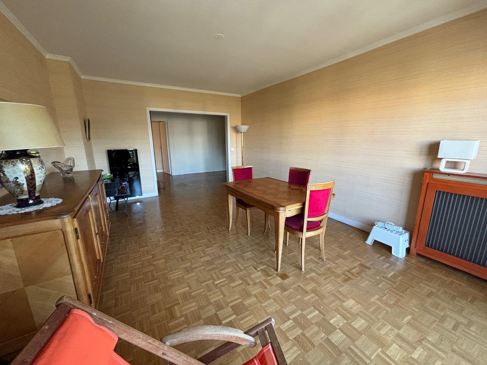 À vendre   Spacieux F4 avec balcons cave et box en sous sol    BAS Montmorency (Avenue de la Division Leclerc) — photo 7