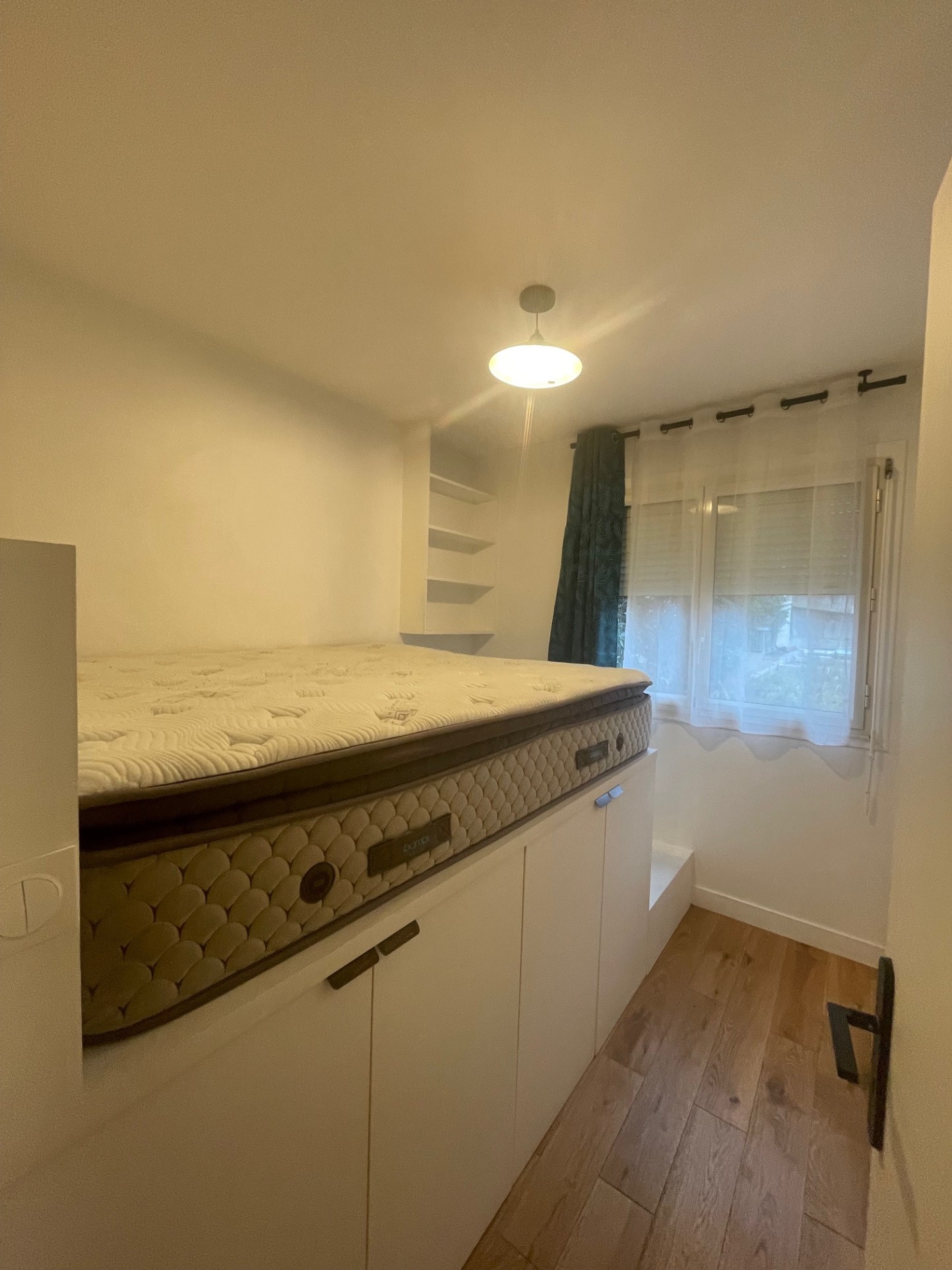 À louer   Superbe appartement F2 à COURBEVOIE — photo 5
