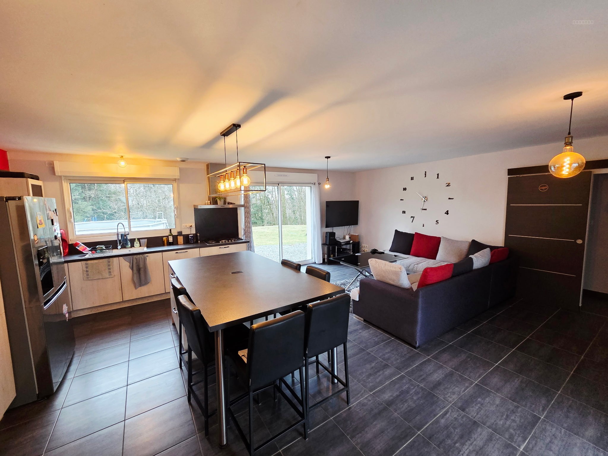 Maison de plain-pied à Compreignac   Environnement calme et verdoyan — photo 3