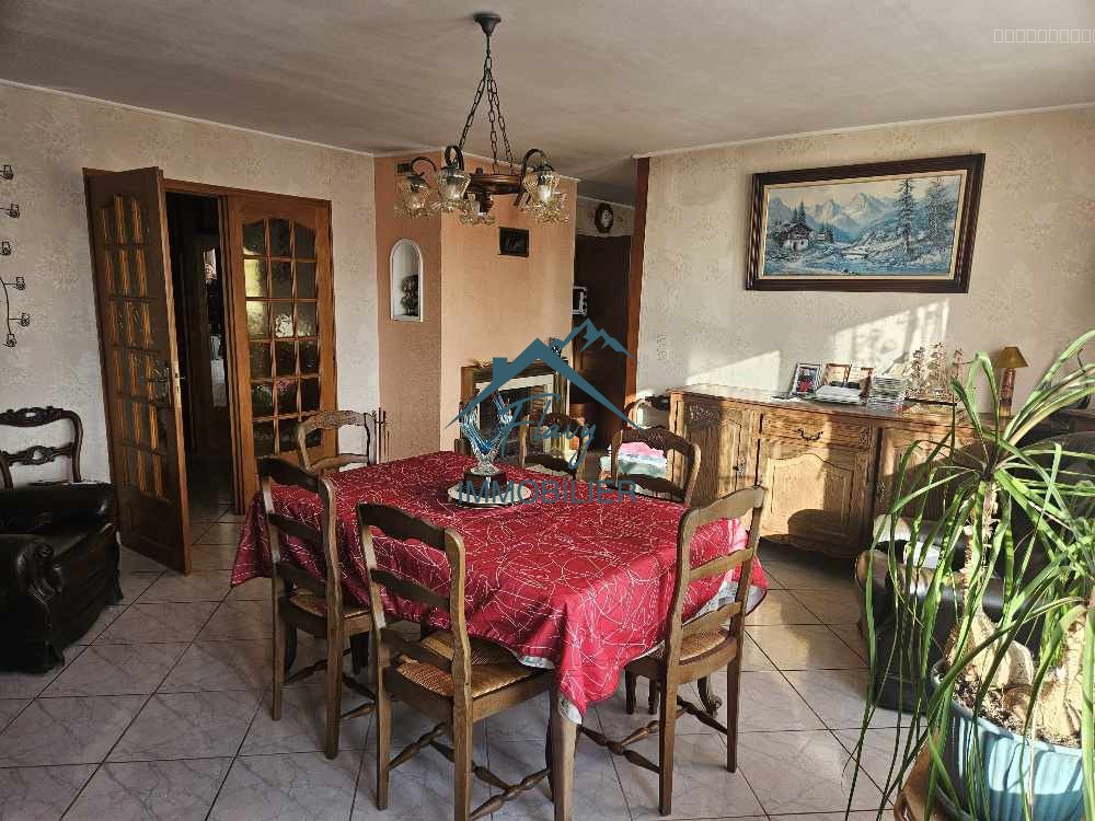 Maison avec appartement indépendant et grand garage d'env. 80m2 sur sol — photo 5