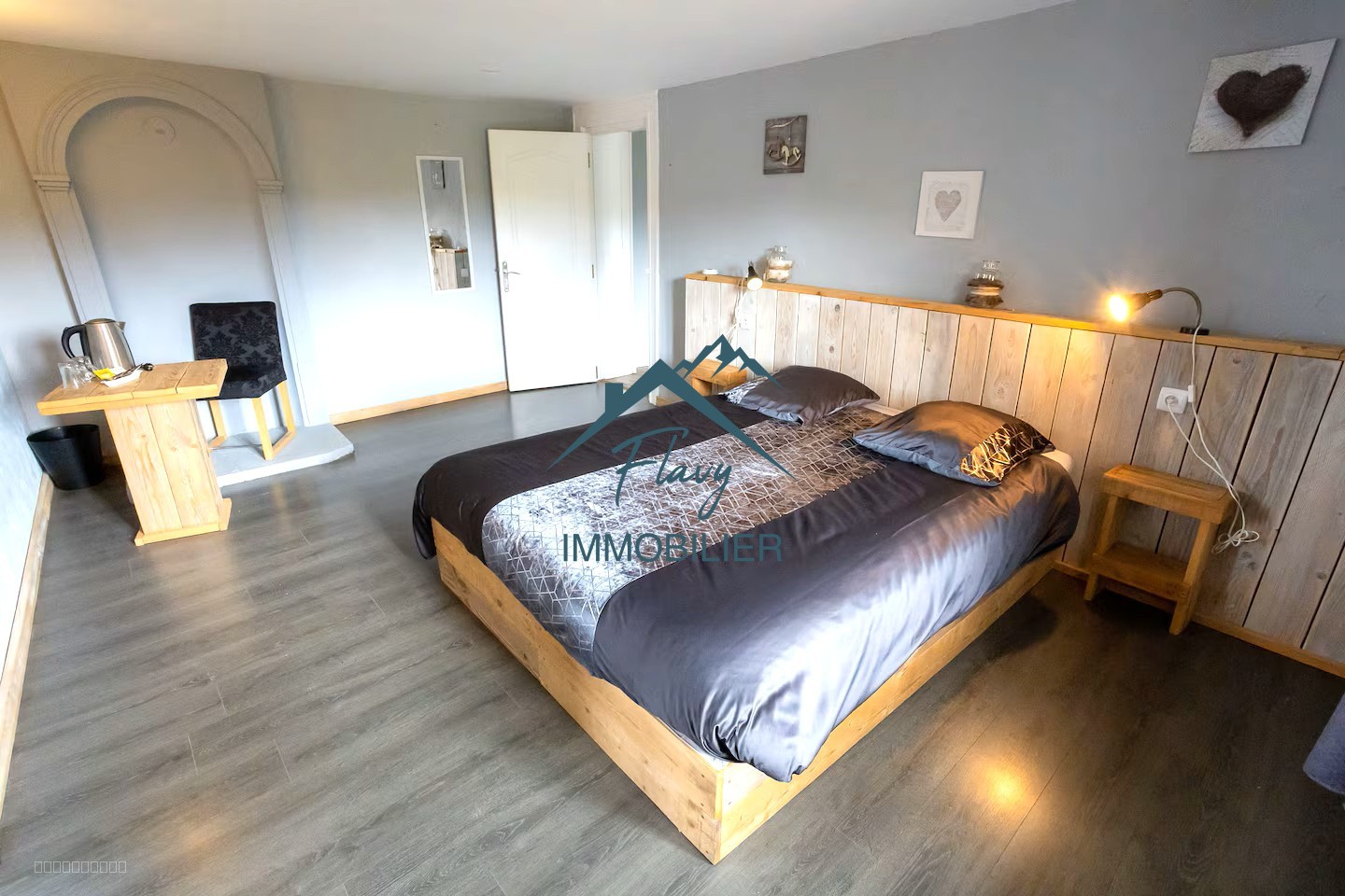 Propriété avec gîte et dépendances — photo 2