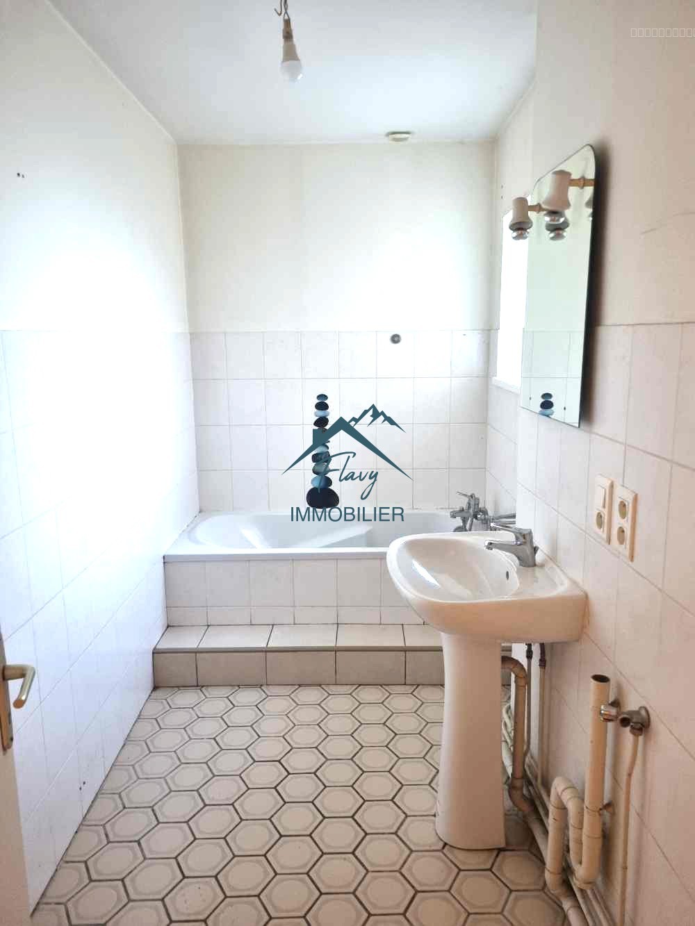 Appt type F4 avec rendement locatif de 8% - Bruyères — photo 9