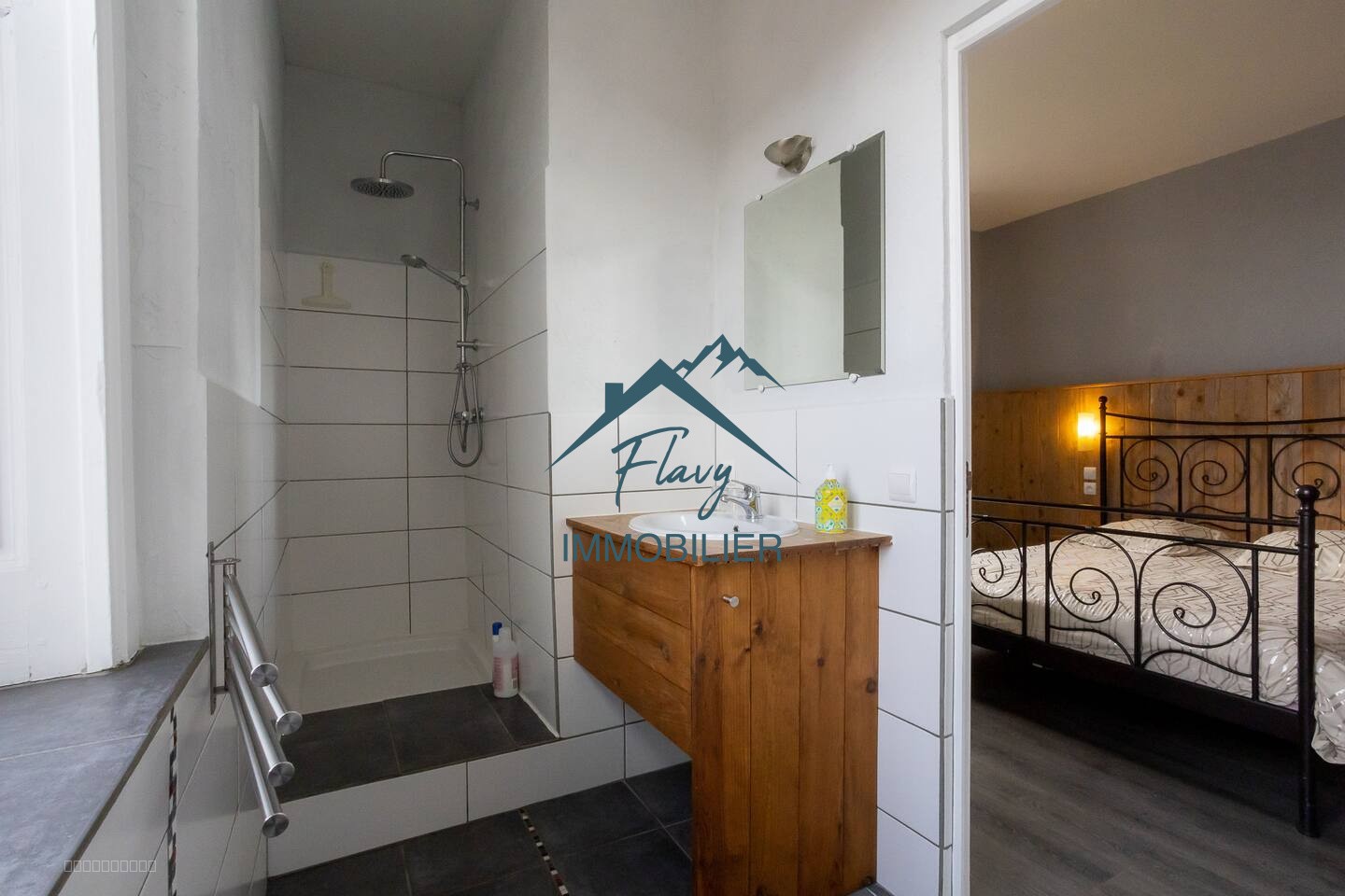 Propriété avec gîte et dépendances — photo 12