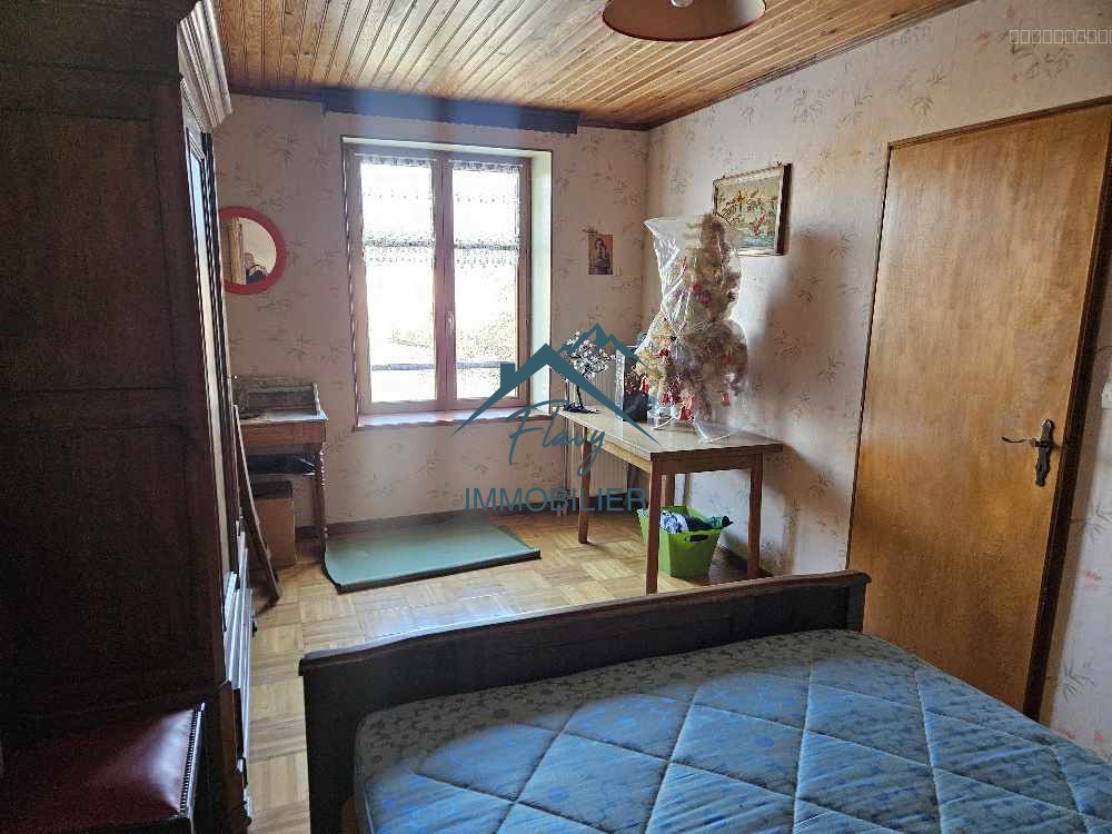 Maison avec appartement indépendant et grand garage d'env. 80m2 sur sol — photo 13