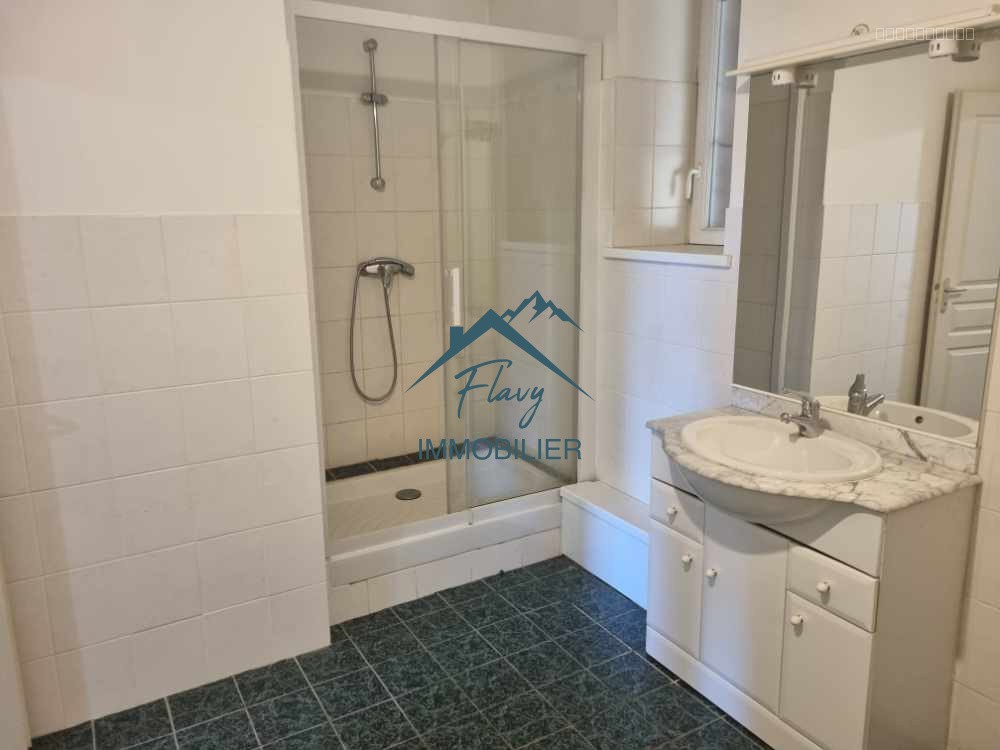 Appt type F4 avec rendement locatif de 8% - Bruyères — photo 7