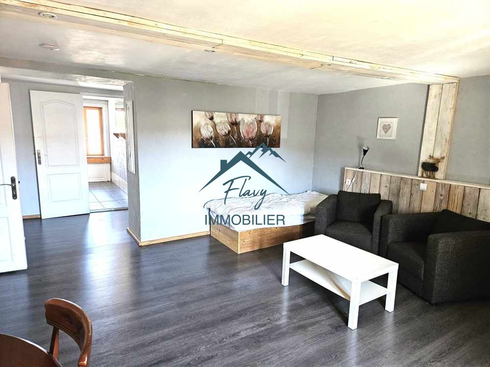 Propriété avec gîte et dépendances — photo 19