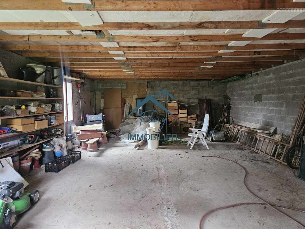 Maison avec appartement indépendant et grand garage d'env. 80m2 sur sol — photo 15