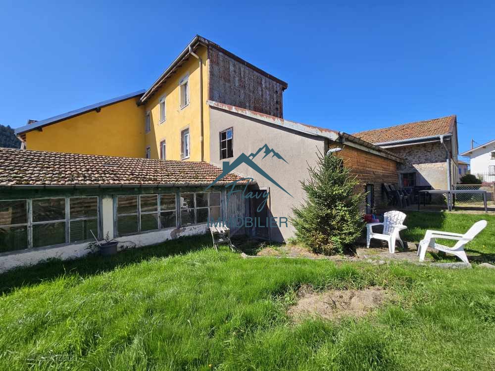Propriété avec gîte et dépendances — photo 10