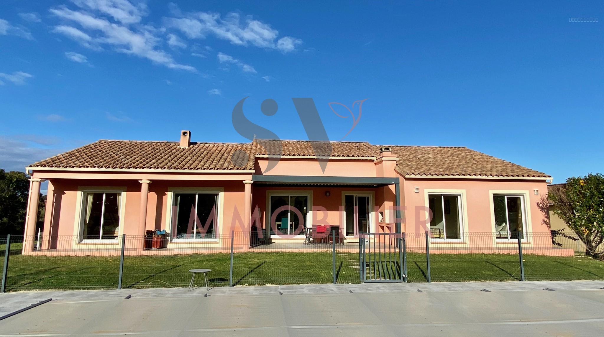 Propriété avec villa de plain-pied    Ensemble foncier rare — photo 17