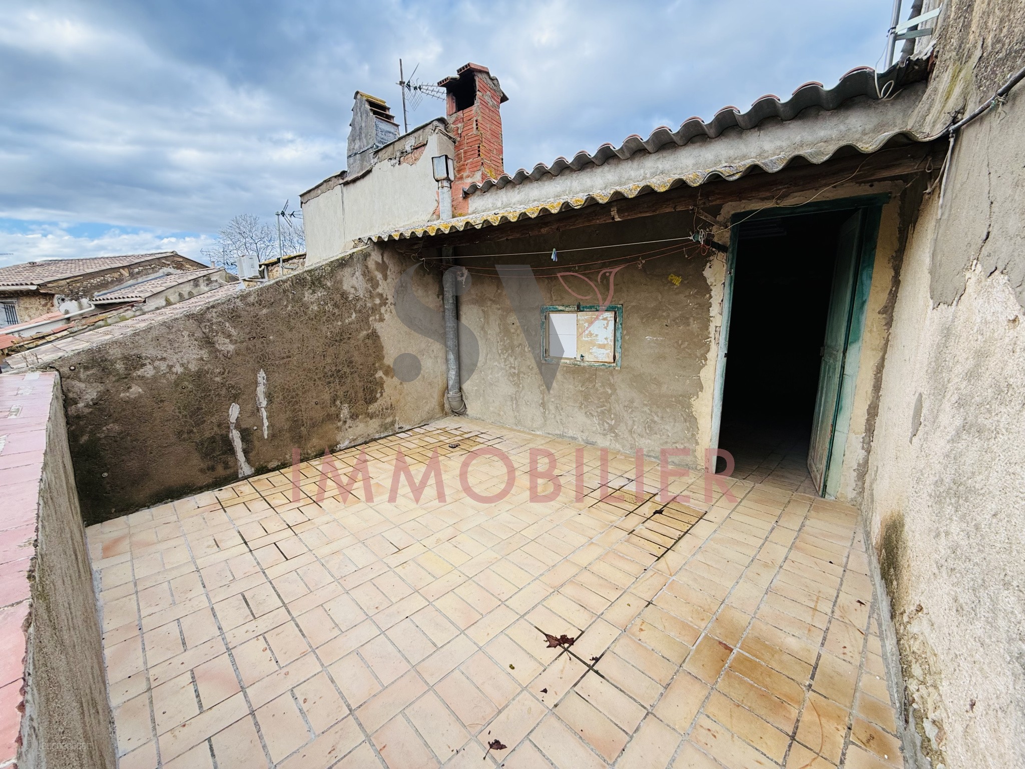 MAISON DE VILLE T5 AVEC TERRASSE TROPEZIENNE- VILLENEUVE LES BEZIERS — photo 2