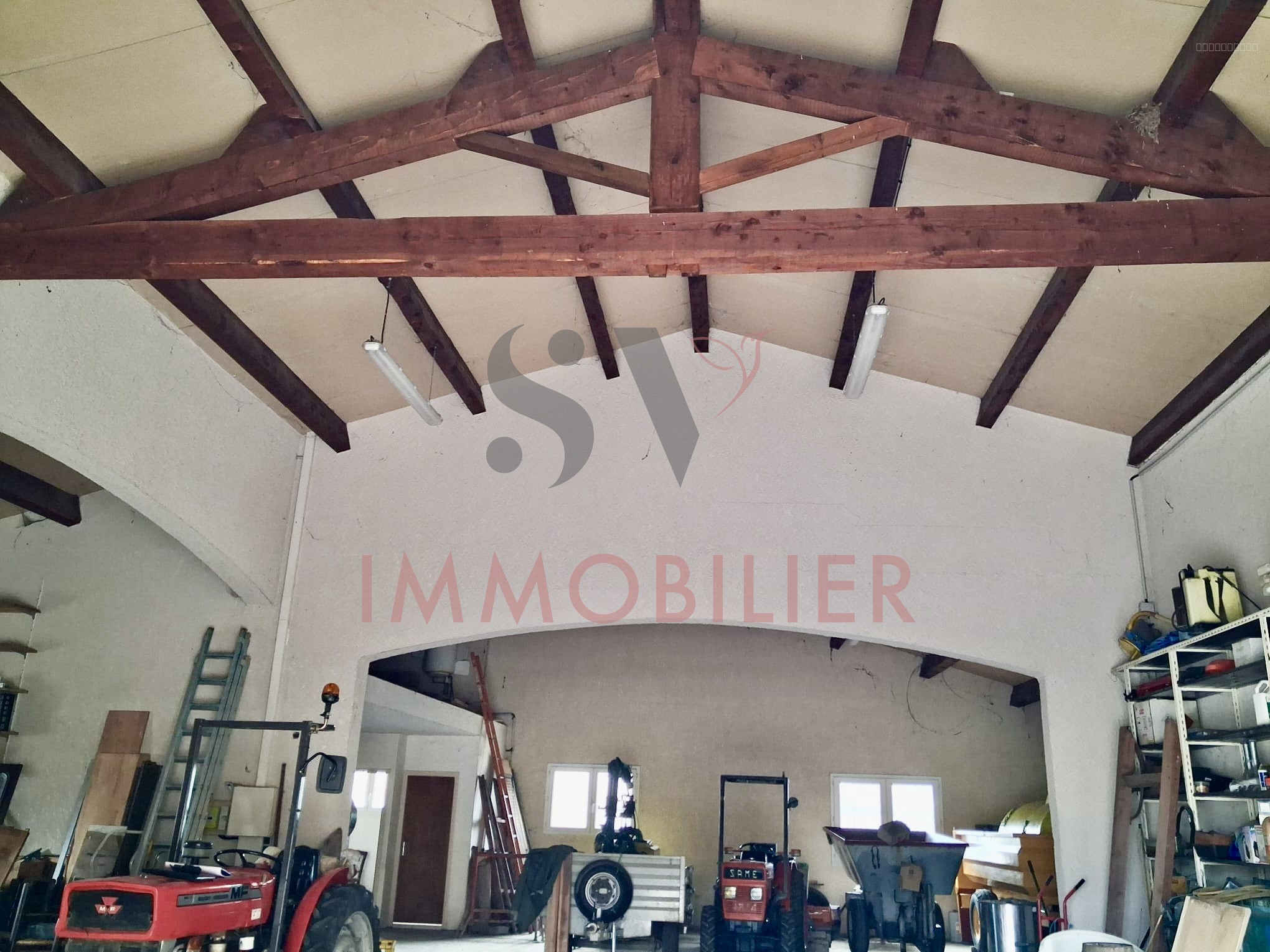 HANGAR 250M2 - Fort potentiel de transformation   Cadre campagne — photo 3