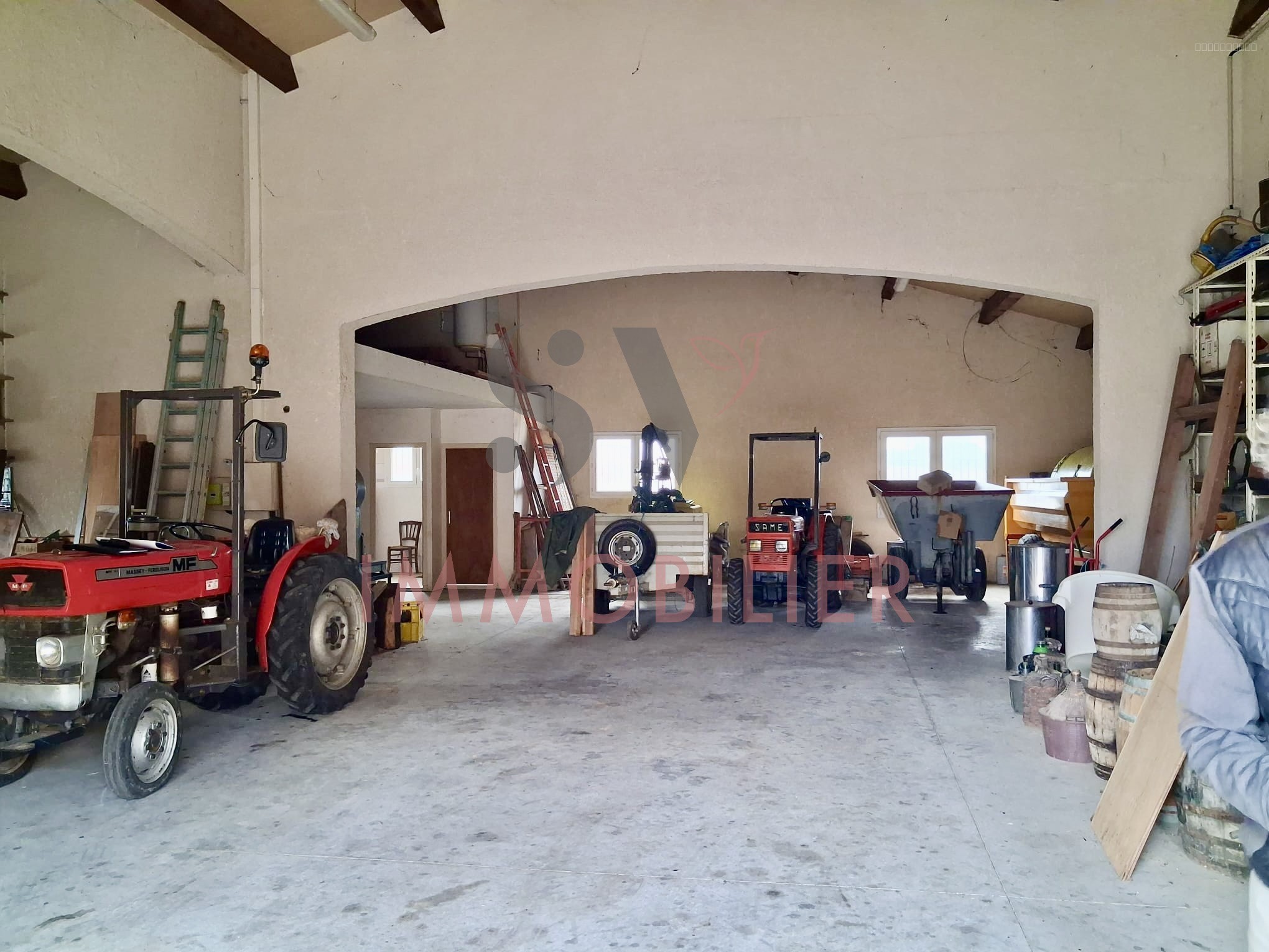 HANGAR 250M2 - Fort potentiel de transformation   Cadre campagne — photo 5