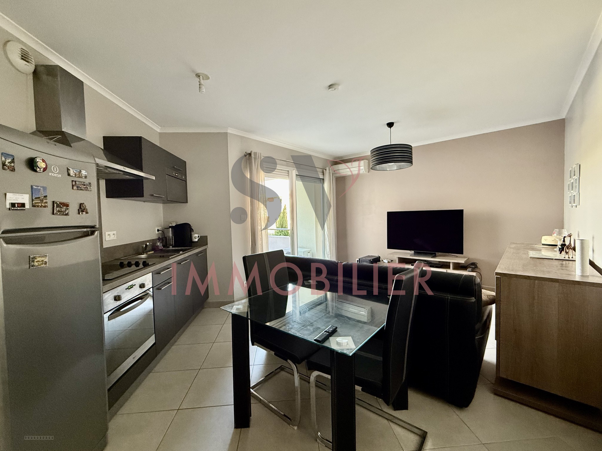 BEZIERS - Appartement T2 avec terrasse - Résidence de standing — photo 10