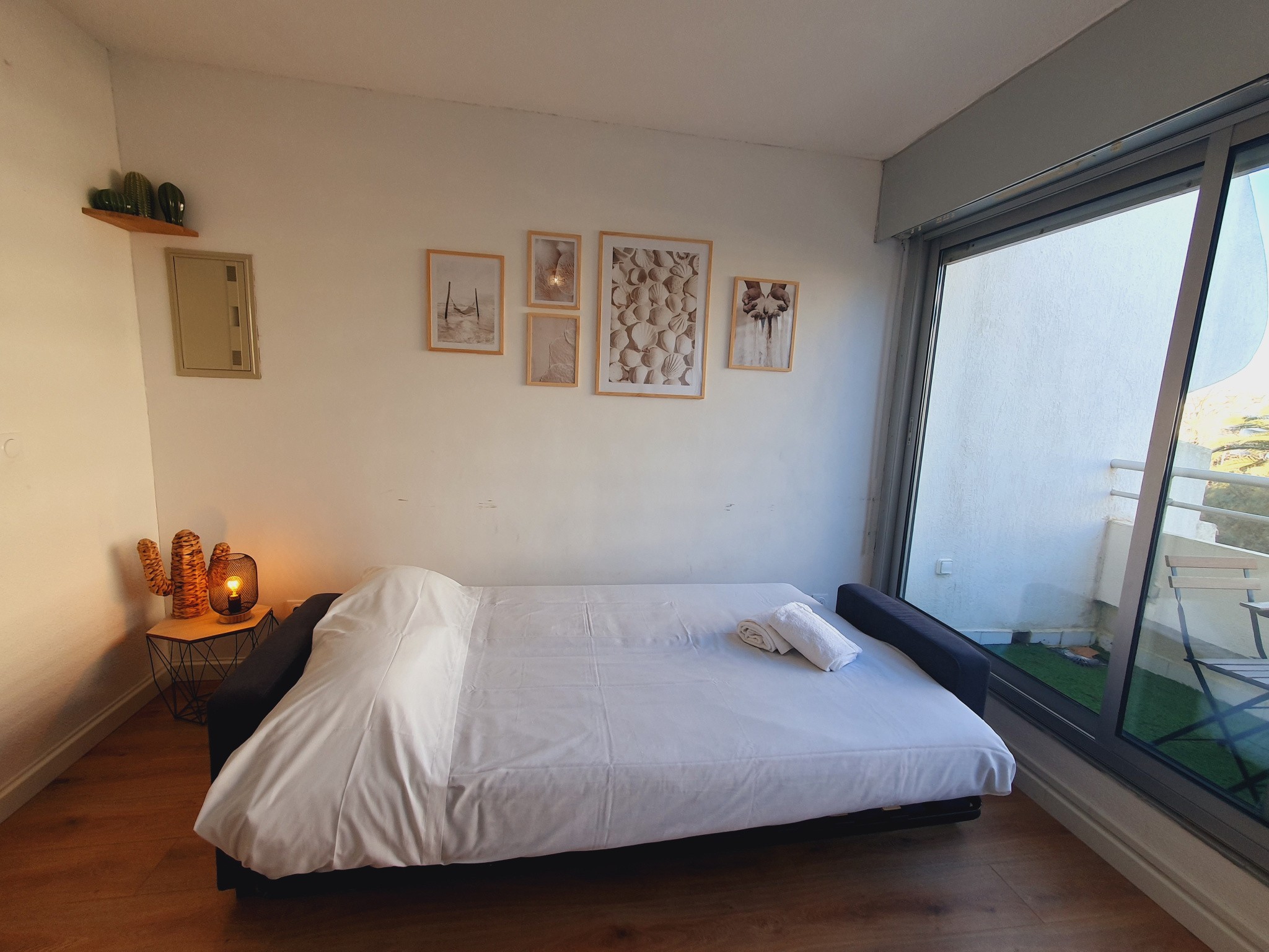 La Grande Motte Studio en 1ère ligne avec terrasse. — photo 3
