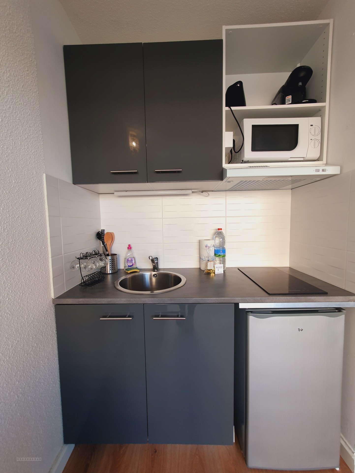 La Grande Motte Studio en 1ère ligne avec terrasse. — photo 6