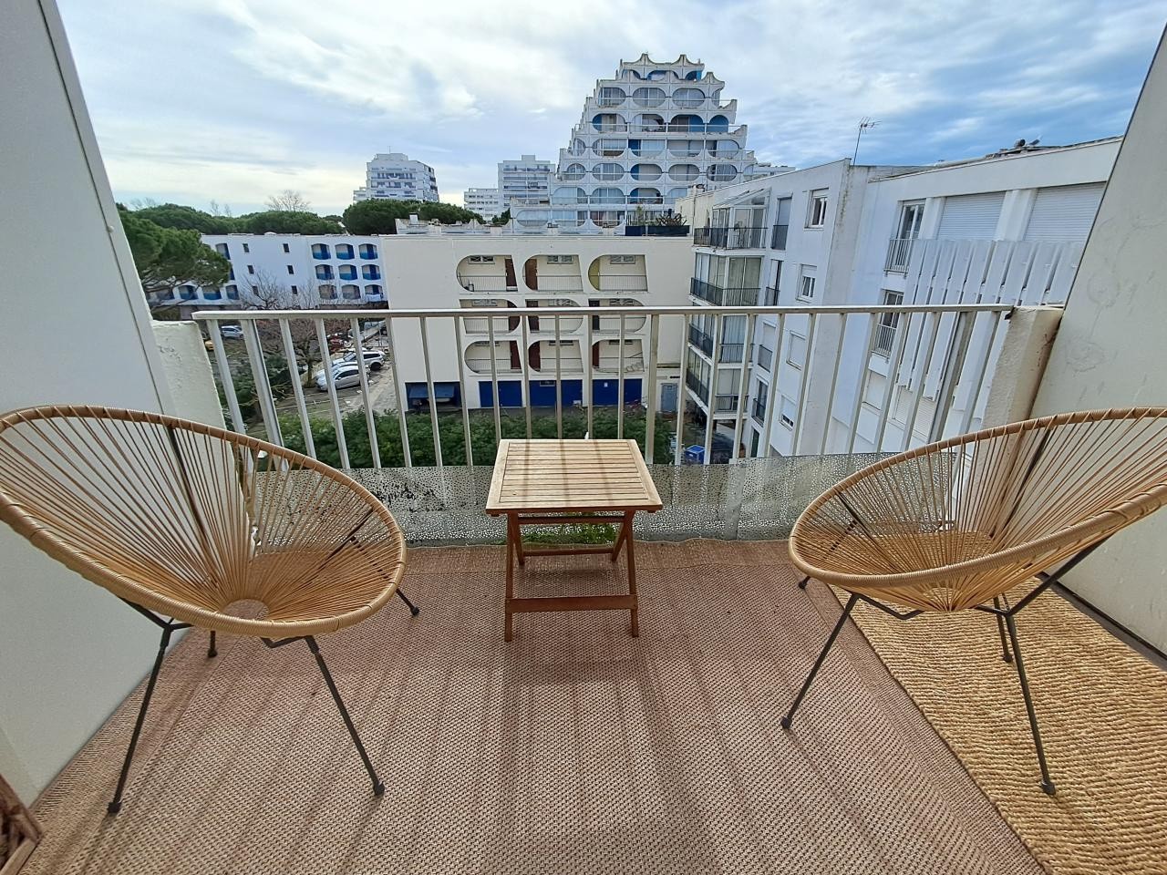 Appartement type 3 traversant avec ascenseur. — photo 3