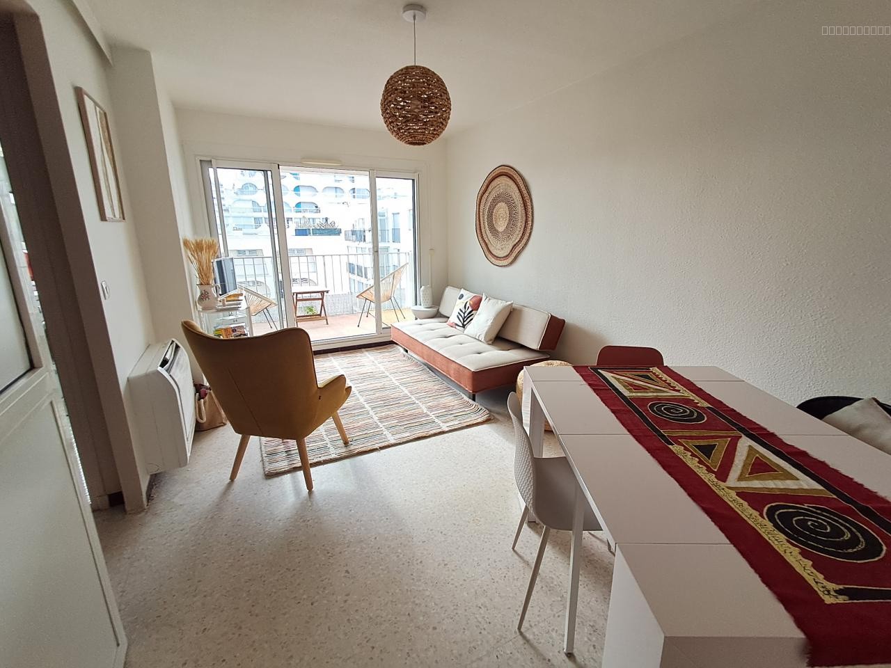 Appartement type 3 traversant avec ascenseur. — photo 9