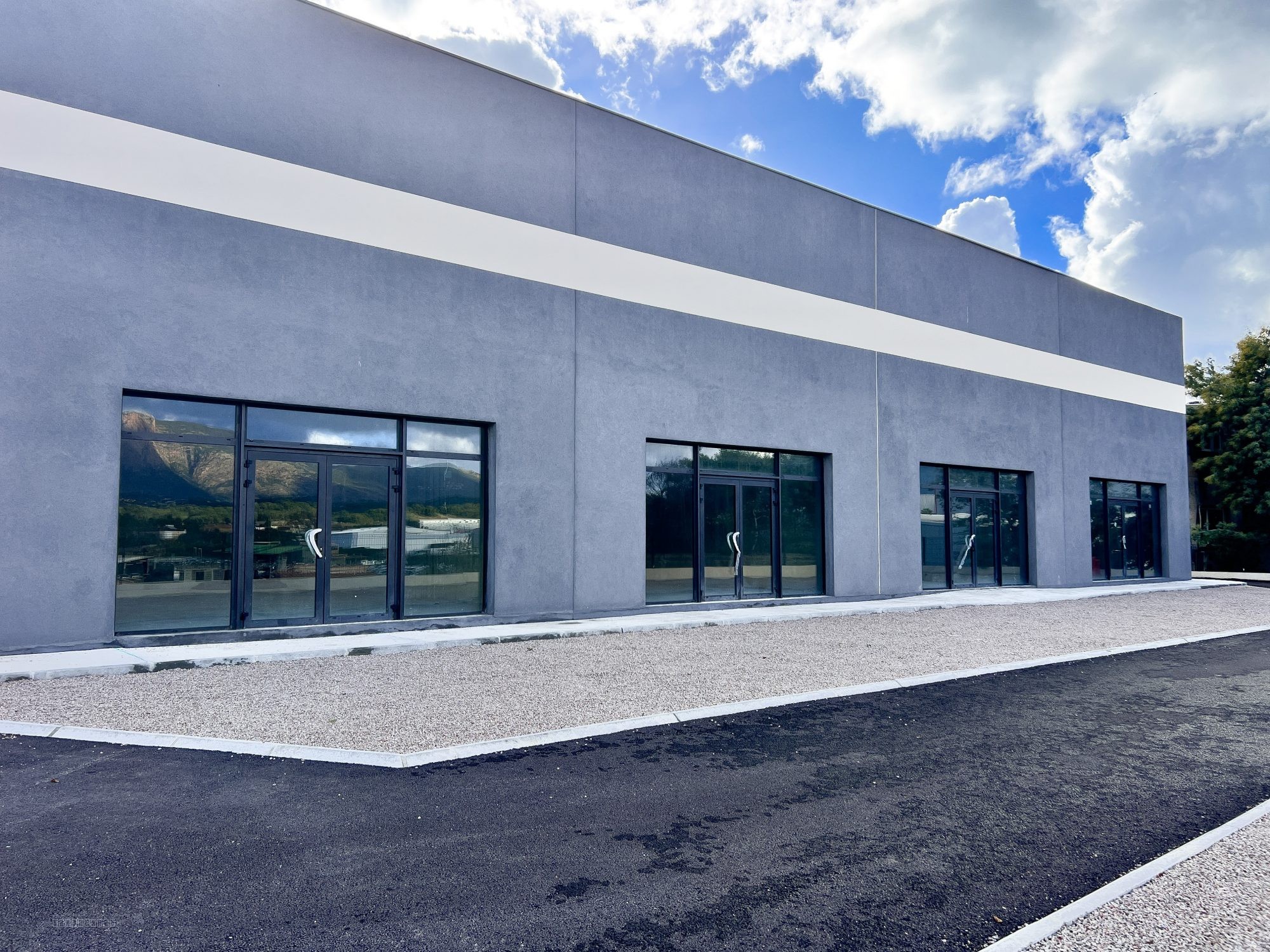 LOCAL COMMERCIAL - BALEONE — photo 6