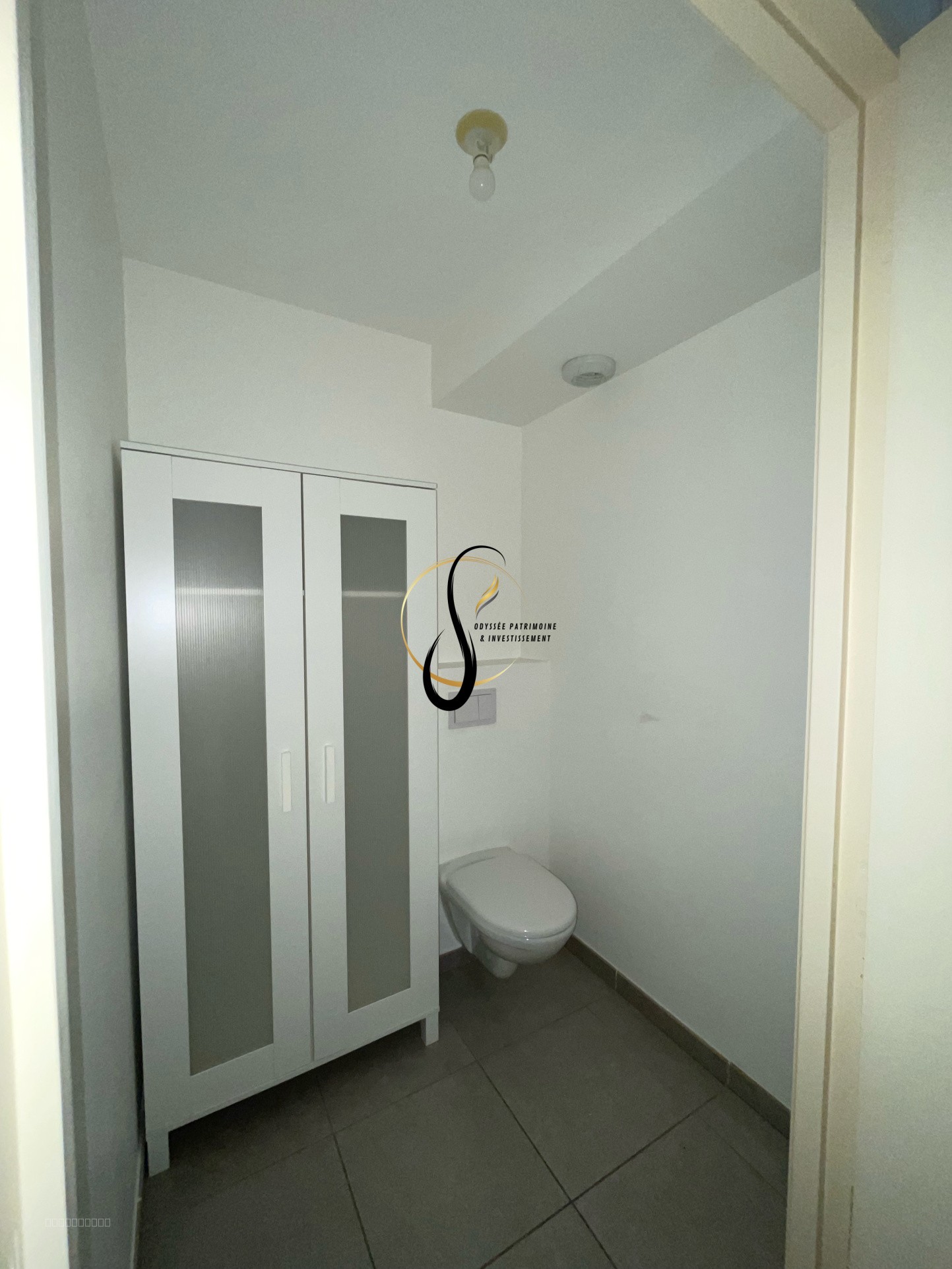 T2 récent 45 m2 avec terrasse exceptionnelle de 44 m2   Seyssins Village — photo 6