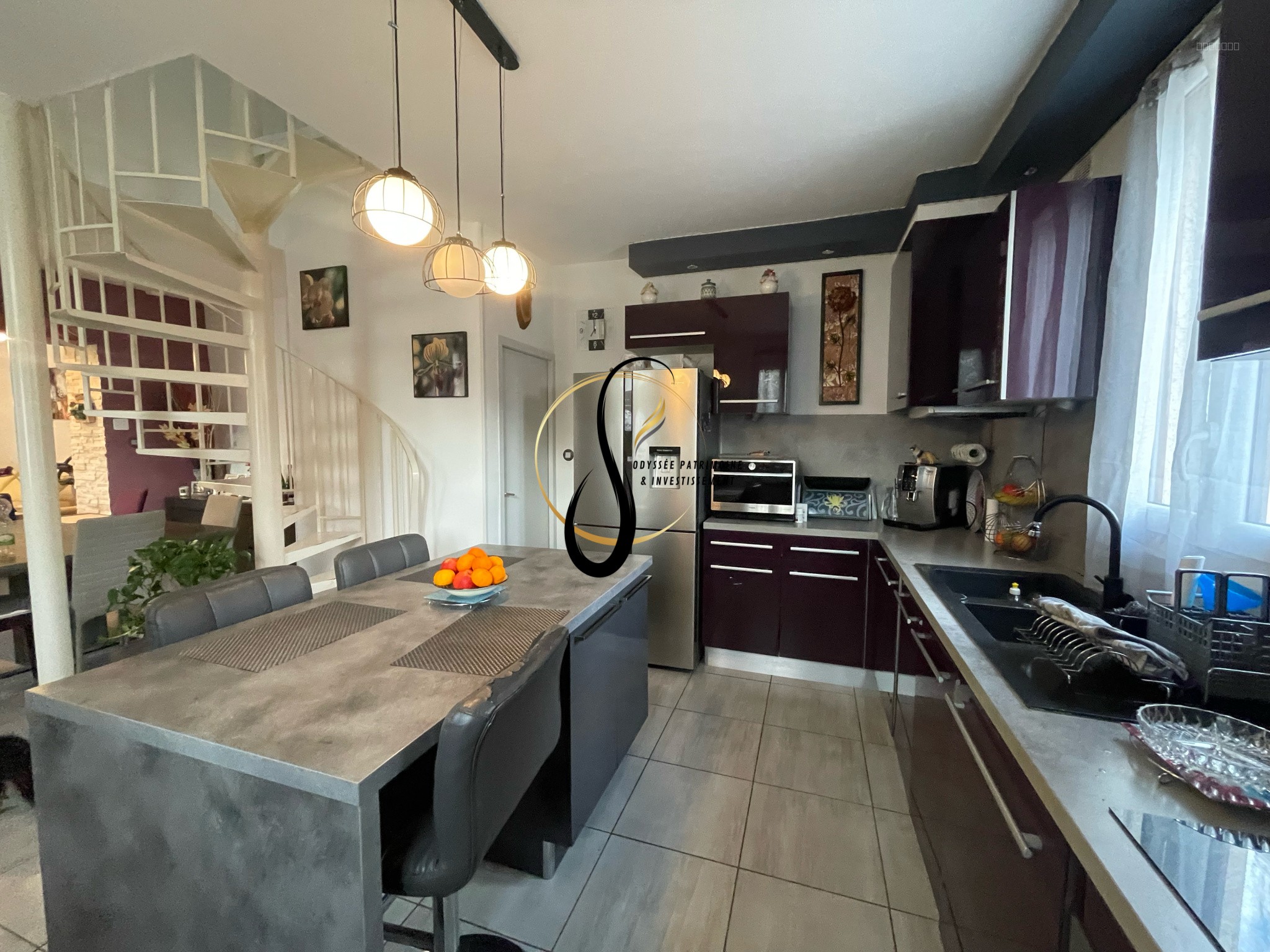 Maison 98 m2   Rue Victor Hugo, Fontaine — photo 3
