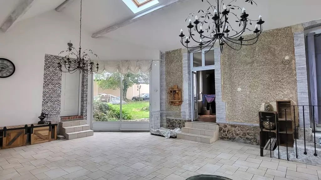 MAISON BOURGEOISE 5 CHAMBRES - GALLARDON PROCHE — photo 2