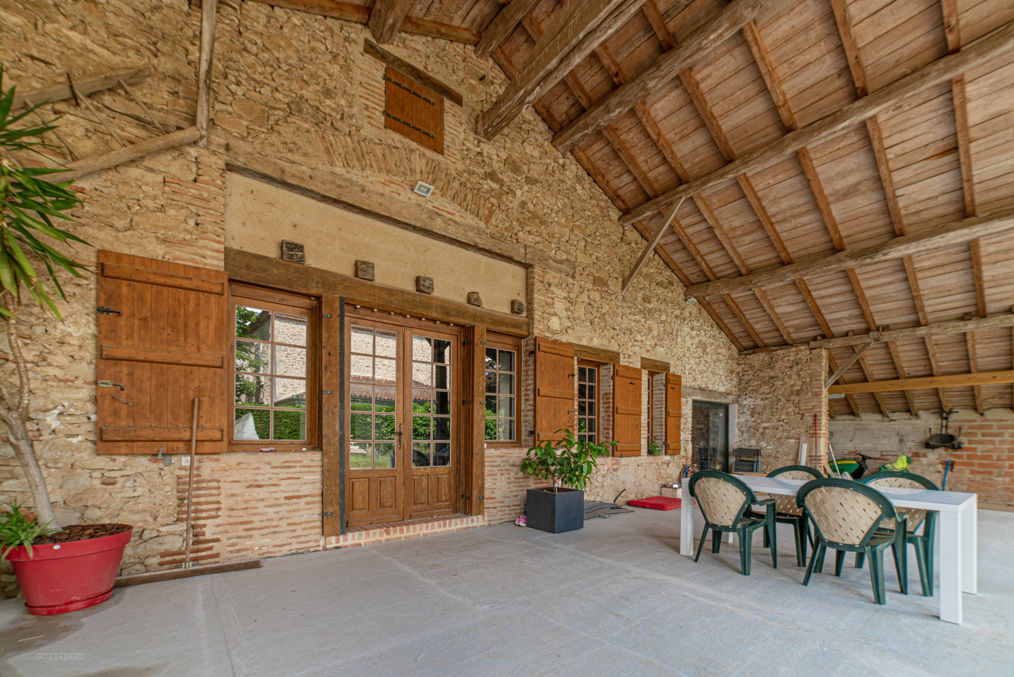 LOT-ET-GARONNE, sur la commune de BIAS, grange en pierres restaurée avec goût — photo 2
