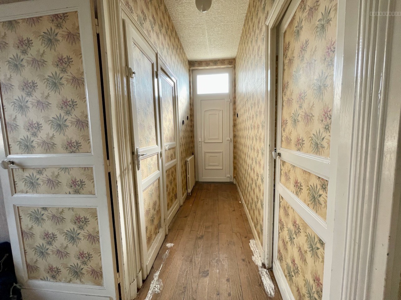 VILLENEUVE SUR LOT, maison à rénover à deux pas des commodités à pied — photo 9