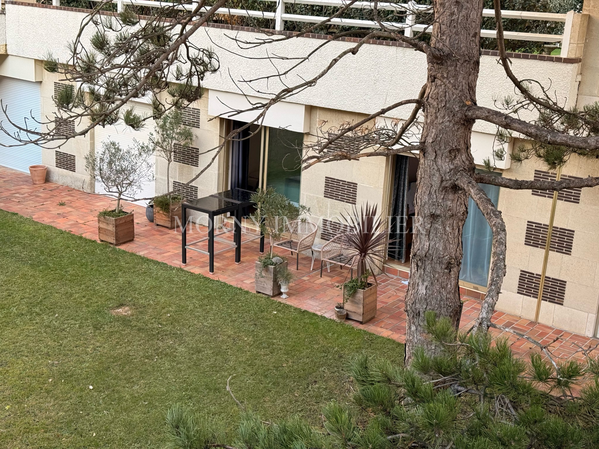 À VENDRE - APPARTEMENT AVEC JARDIN — photo 8