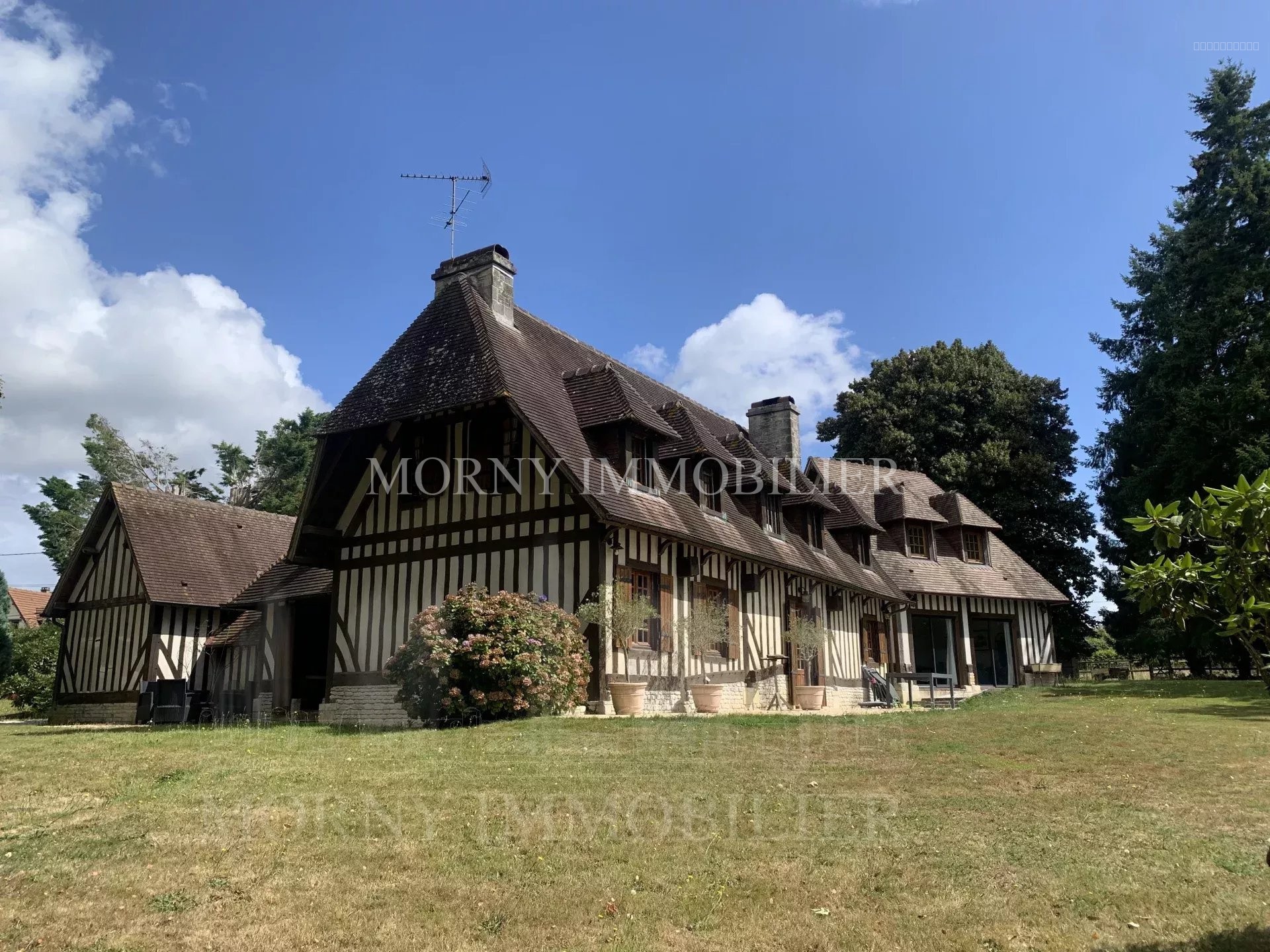 À VENDRE - MAISON ET DEPENDANCES Saint Hymer — photo 3