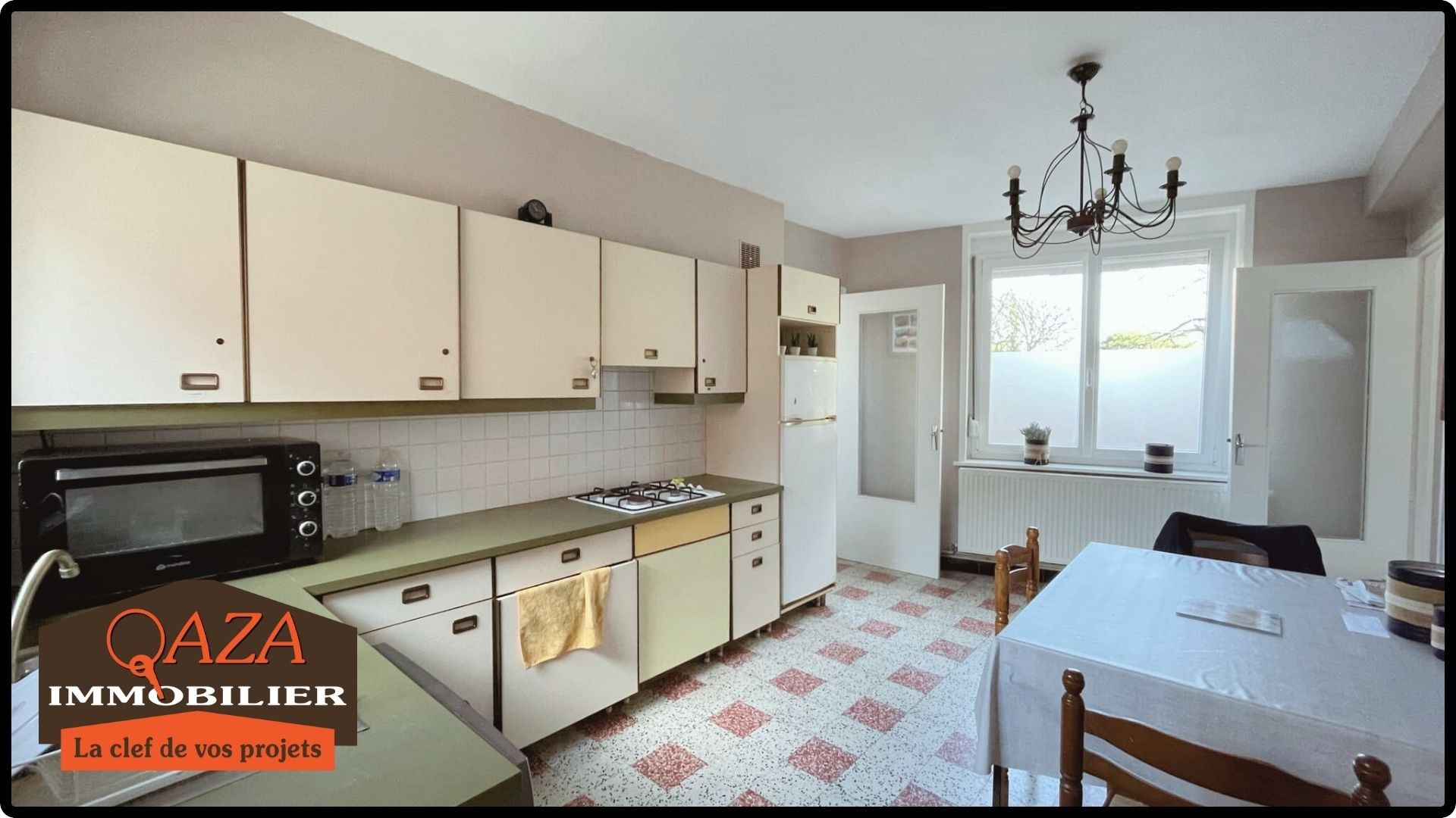 Ensemble immobilier commercial et habitation de 260m2 — photo 11