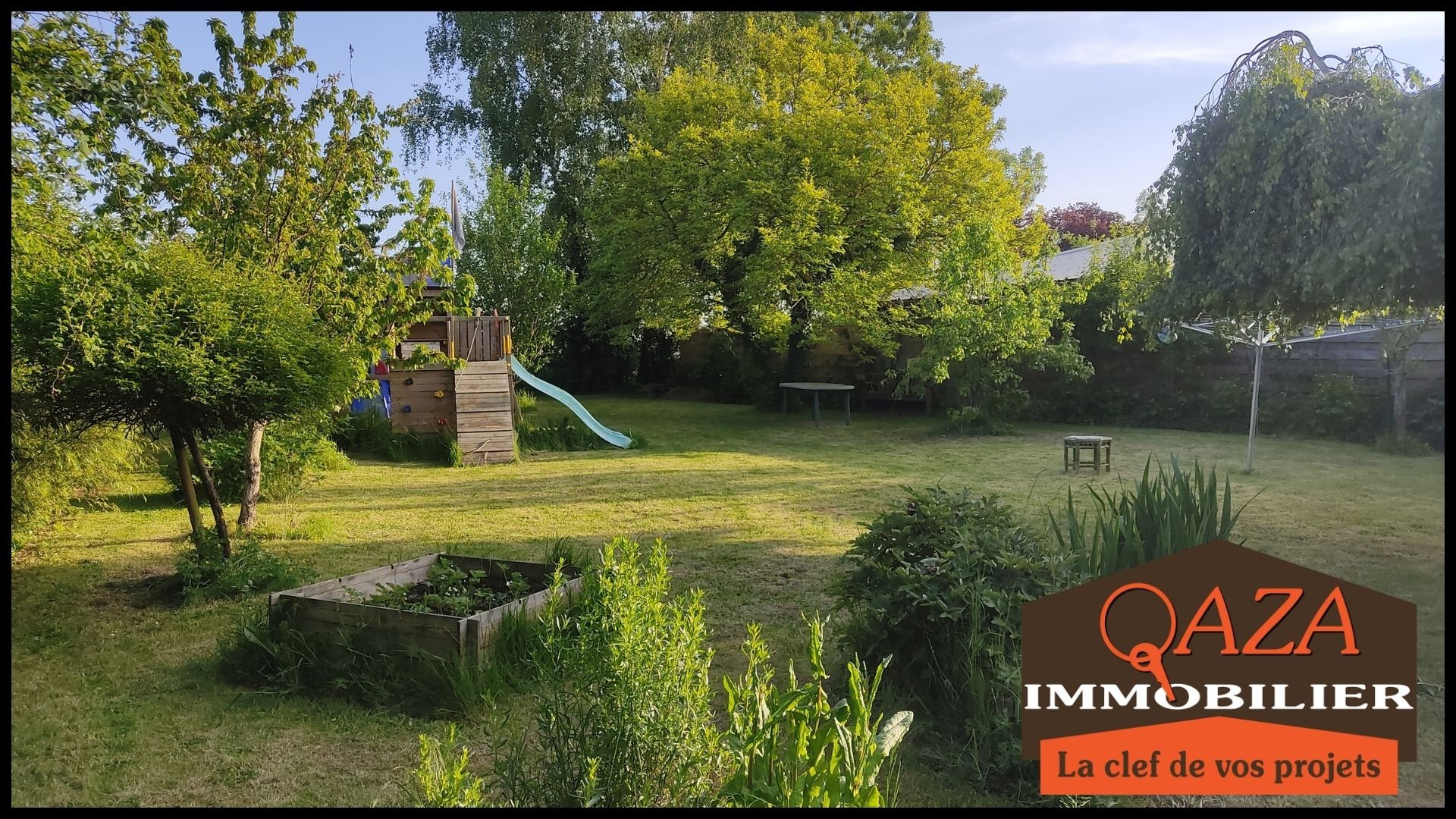 Maison 235 m2 et local commercial 47m2. — photo 2