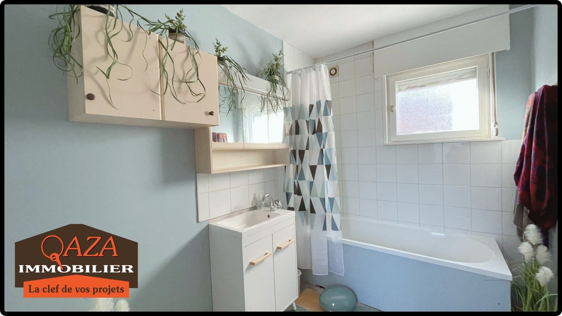 Ensemble immobilier commercial et habitation de 260m2 — photo 12