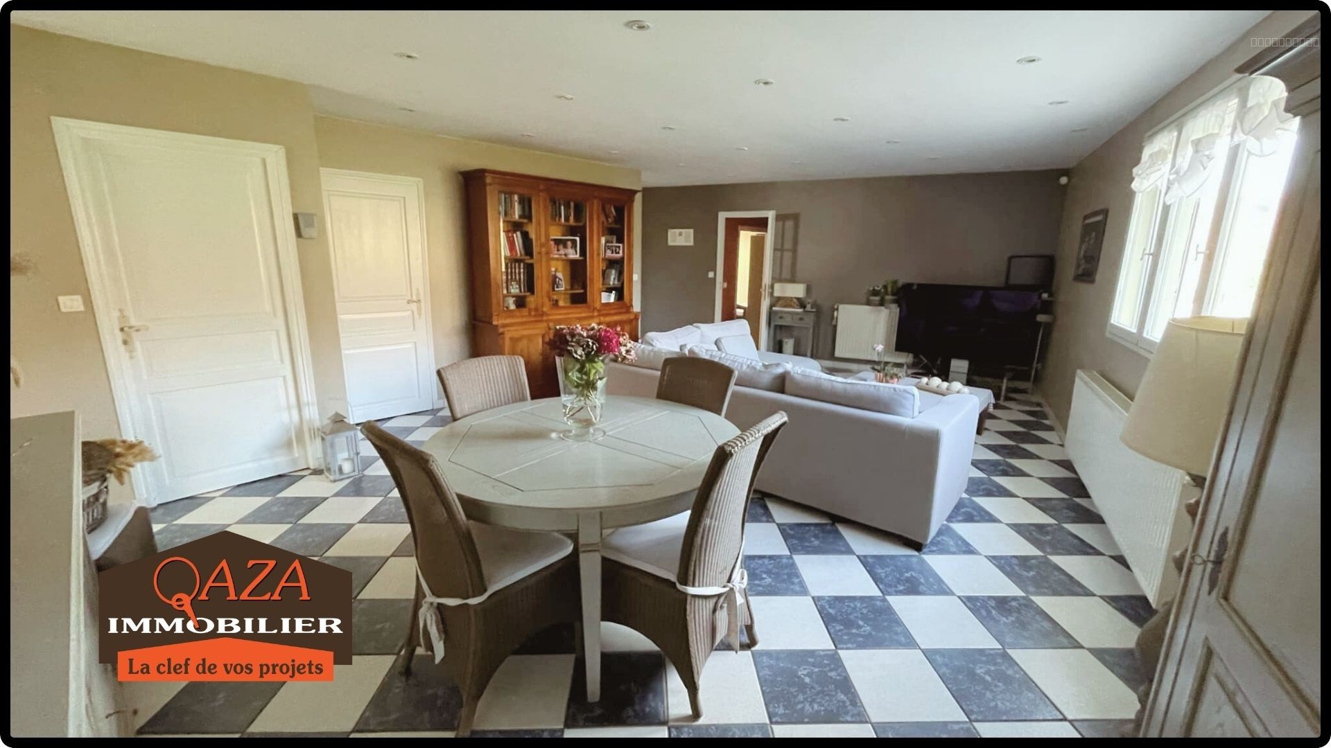 Ensemble immobilier commercial et habitation de 260m2 — photo 7