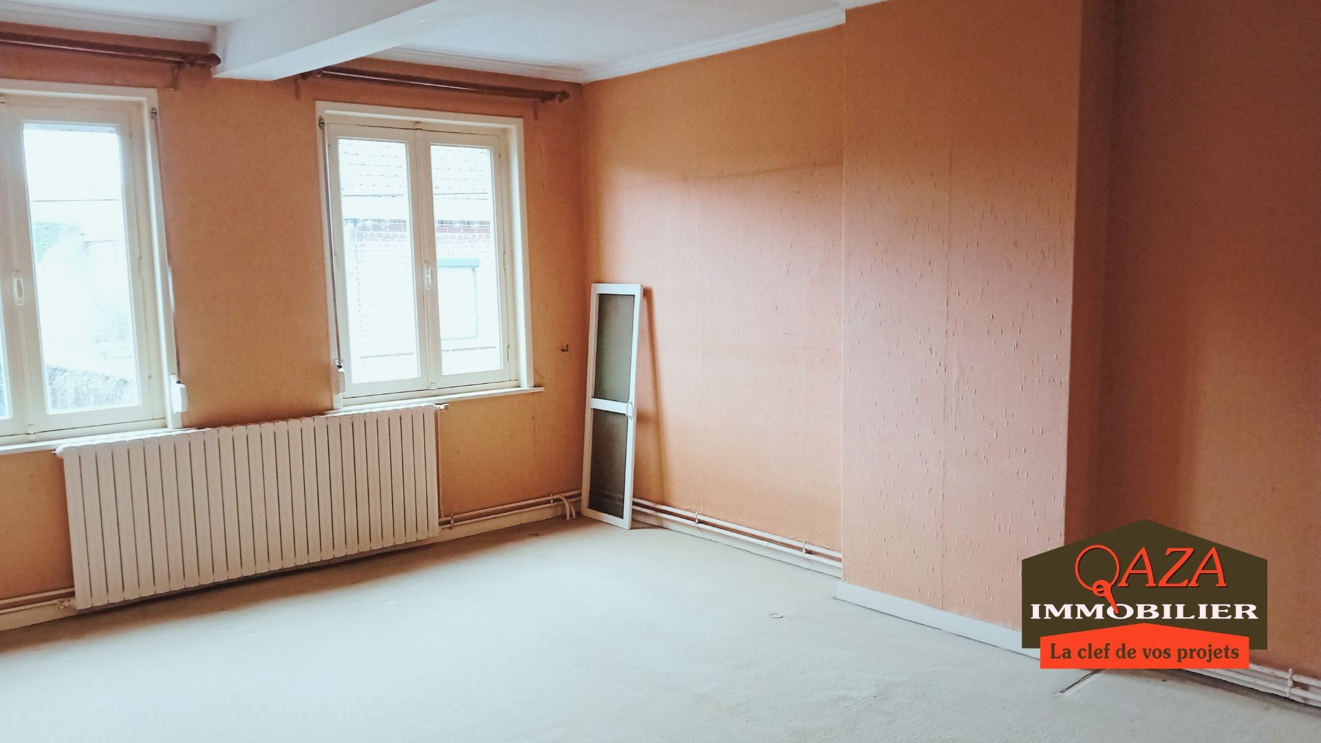Maison ancienne double distribution au coeur du village — photo 8